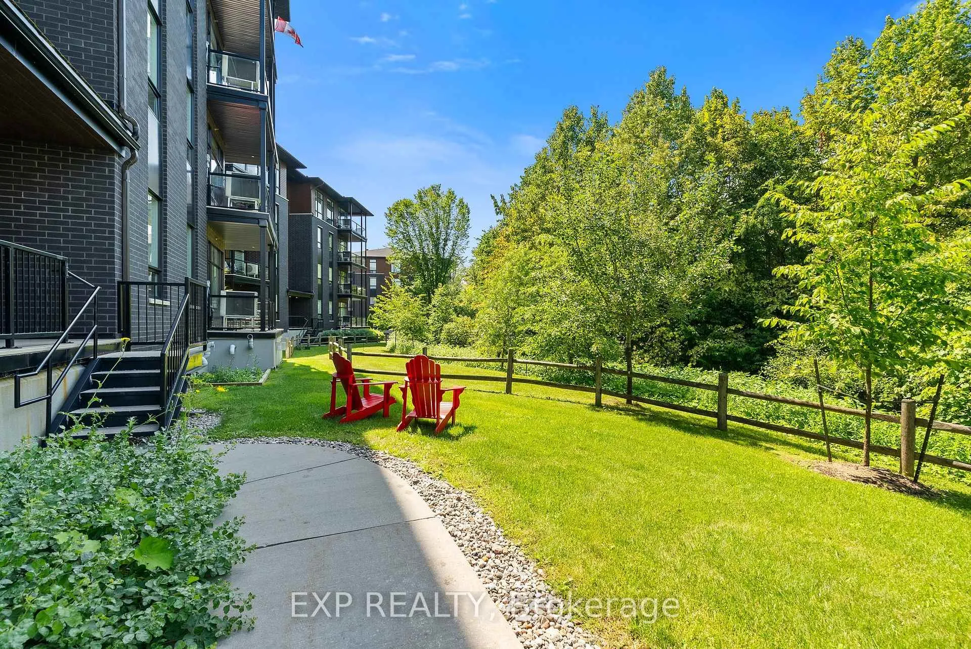 Photo 50 of Unit 301, 100 Cortile Private, Ottawa, Riverside South/Gloucester Glen — HOMEH