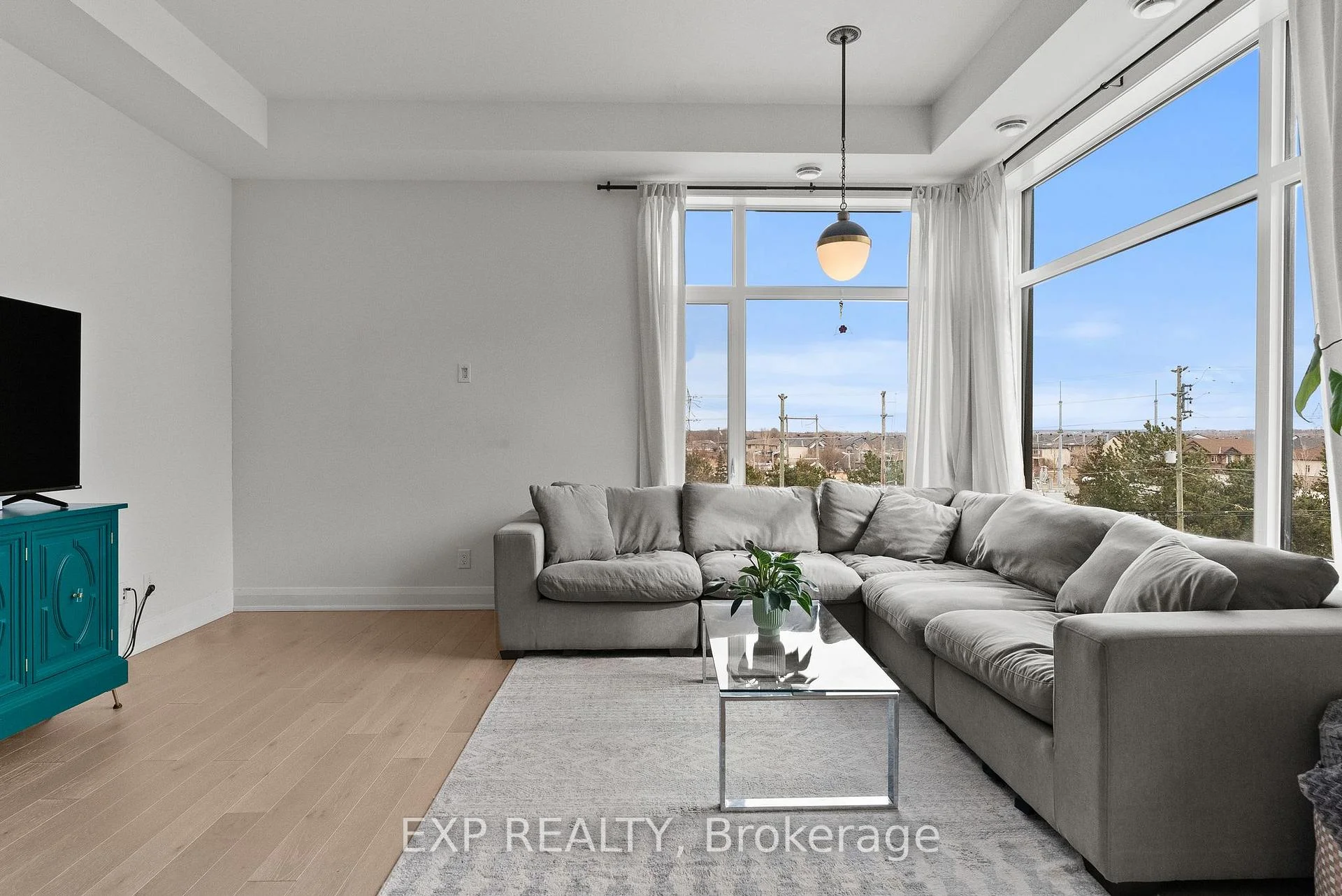 Photo 21 of Unit 301, 100 Cortile Private, Ottawa, Riverside South/Gloucester Glen — HOMEH