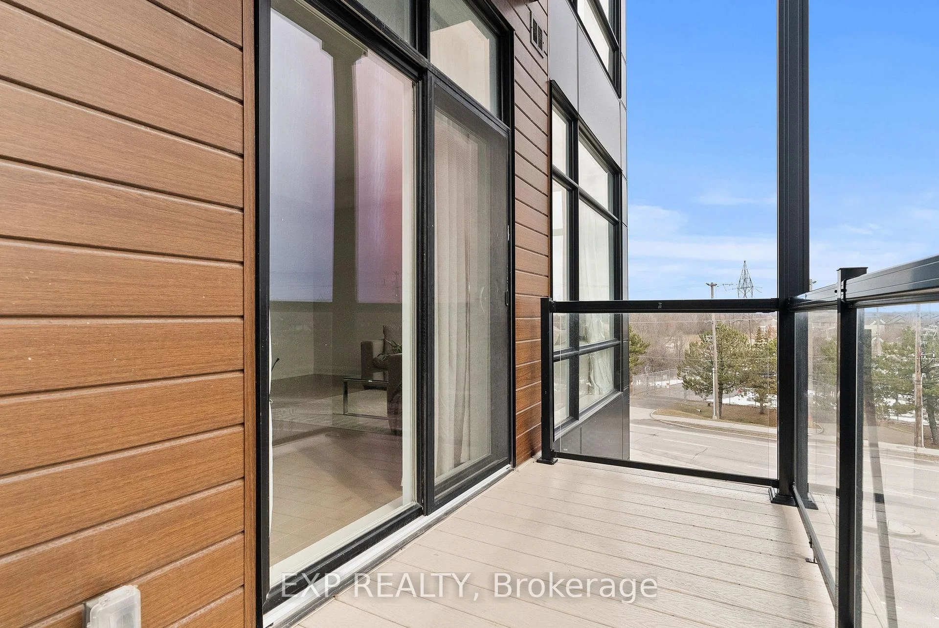 Photo 31 of Unit 301, 100 Cortile Private, Ottawa, Riverside South/Gloucester Glen — HOMEH