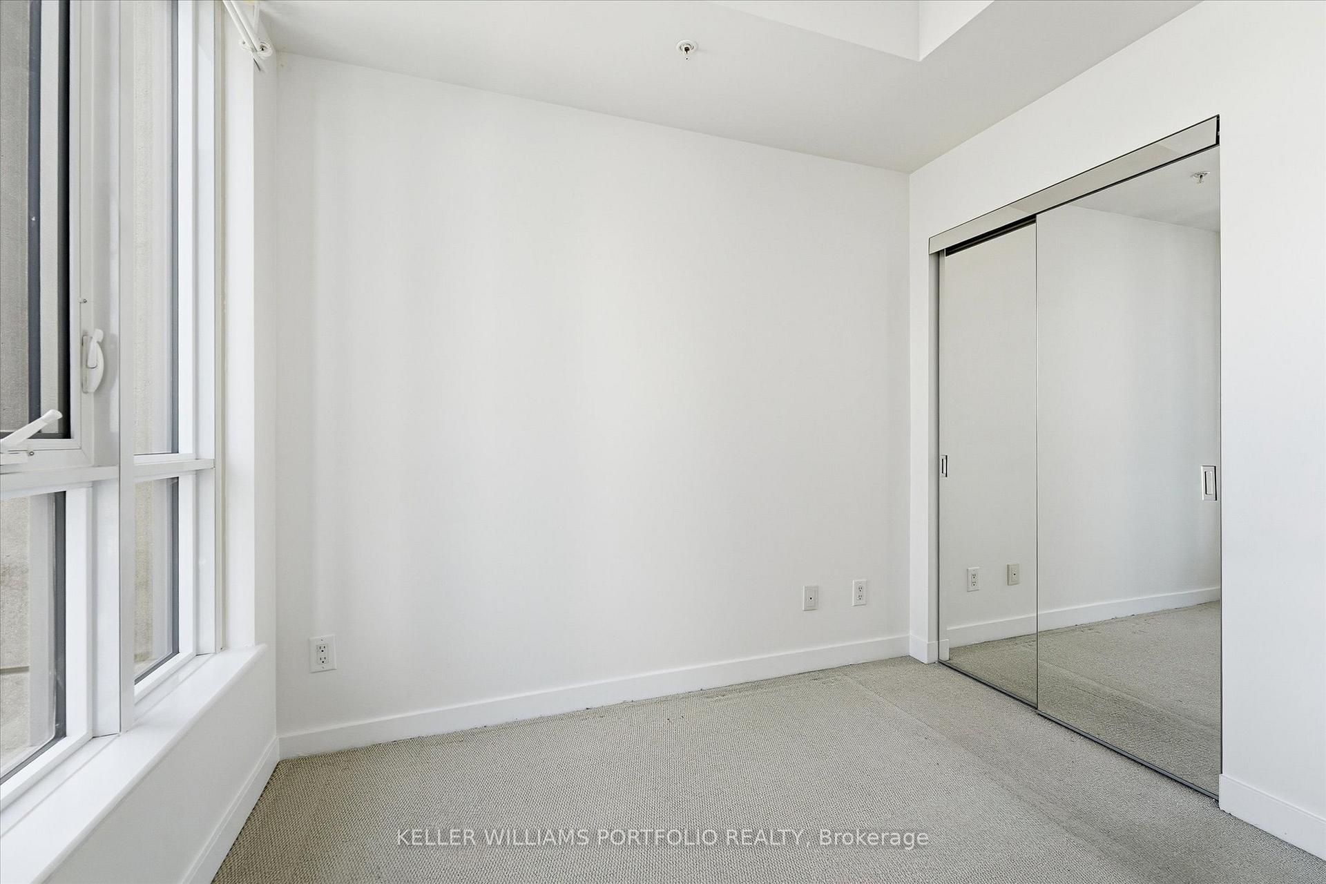 Photo 16 of Unit 2402, 295 Adelaide Street W, Toronto, Waterfront Communities — HOMEH