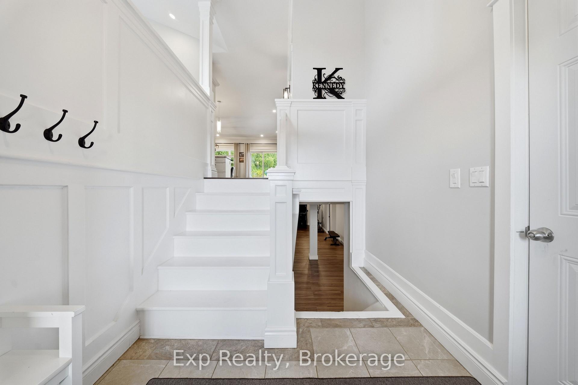 Photo 5 of 818 Palace Road, Greater Napanee, Greater Napanee — HOMEH