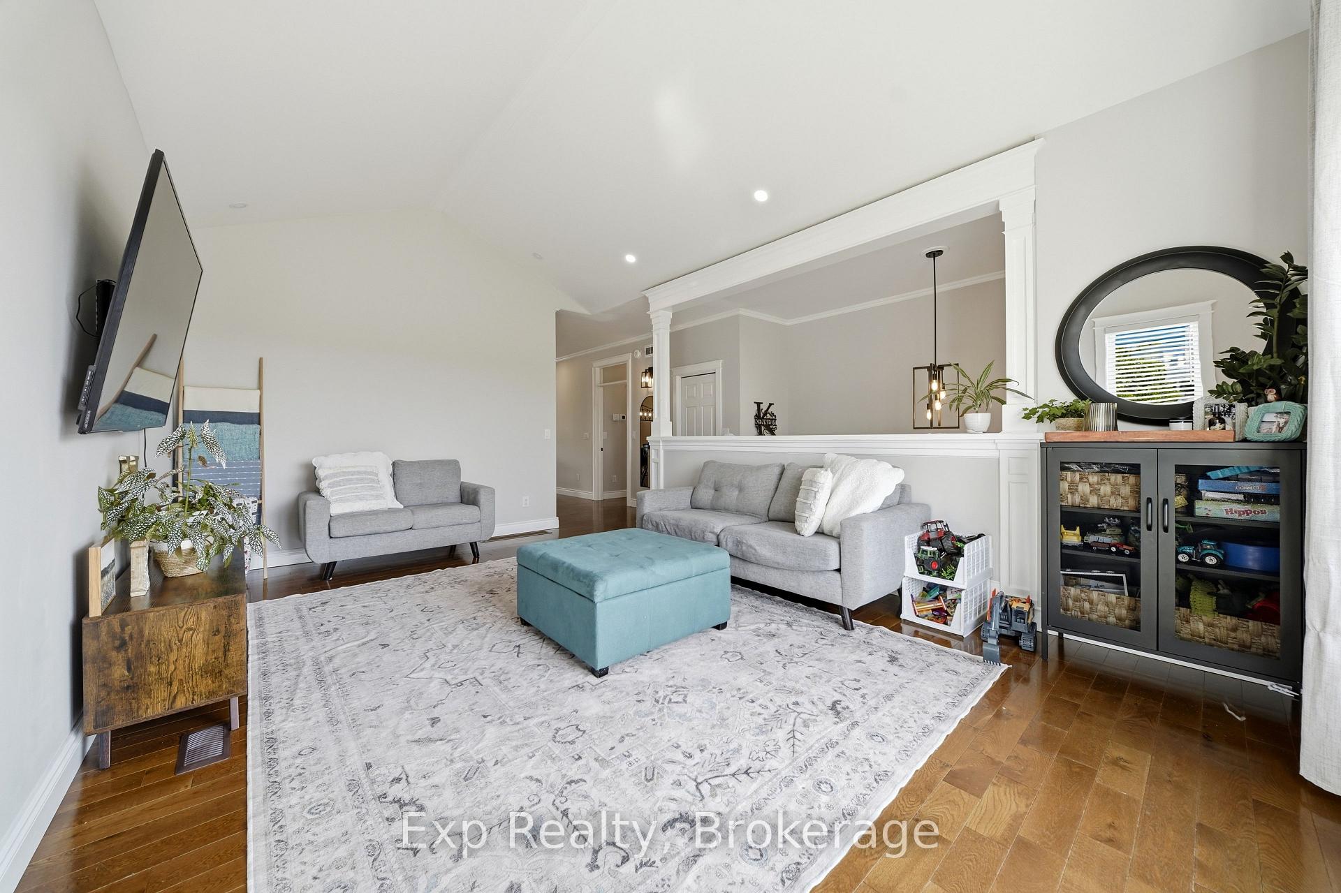 Photo 6 of 818 Palace Road, Greater Napanee, Greater Napanee — HOMEH