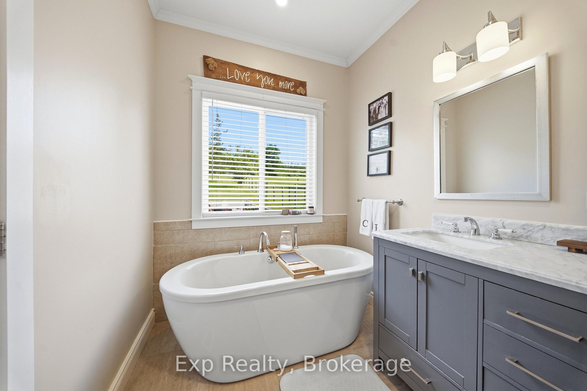 Photo 19 of 818 Palace Road, Greater Napanee, Greater Napanee — HOMEH