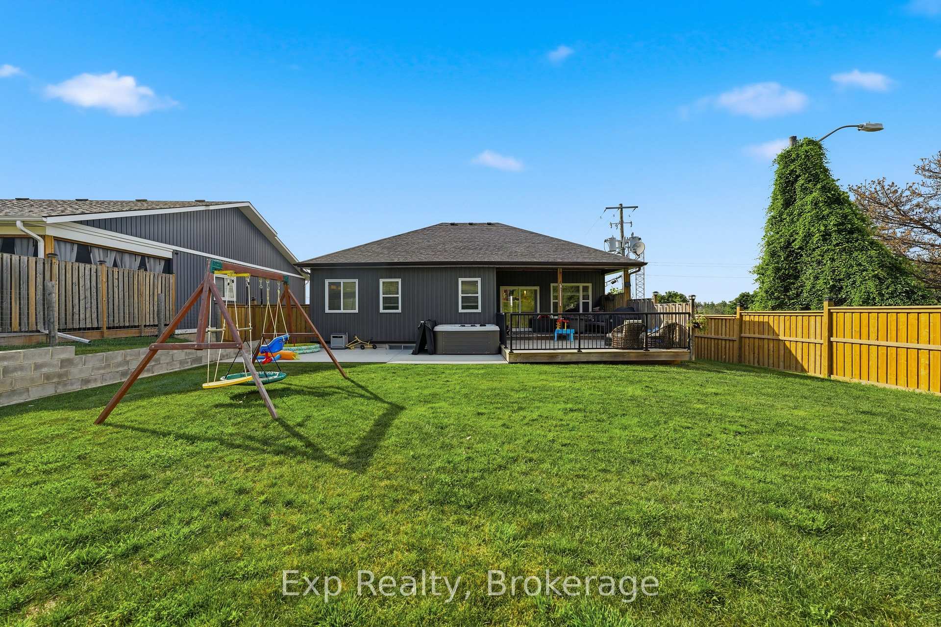 Photo 39 of 818 Palace Road, Greater Napanee, Greater Napanee — HOMEH