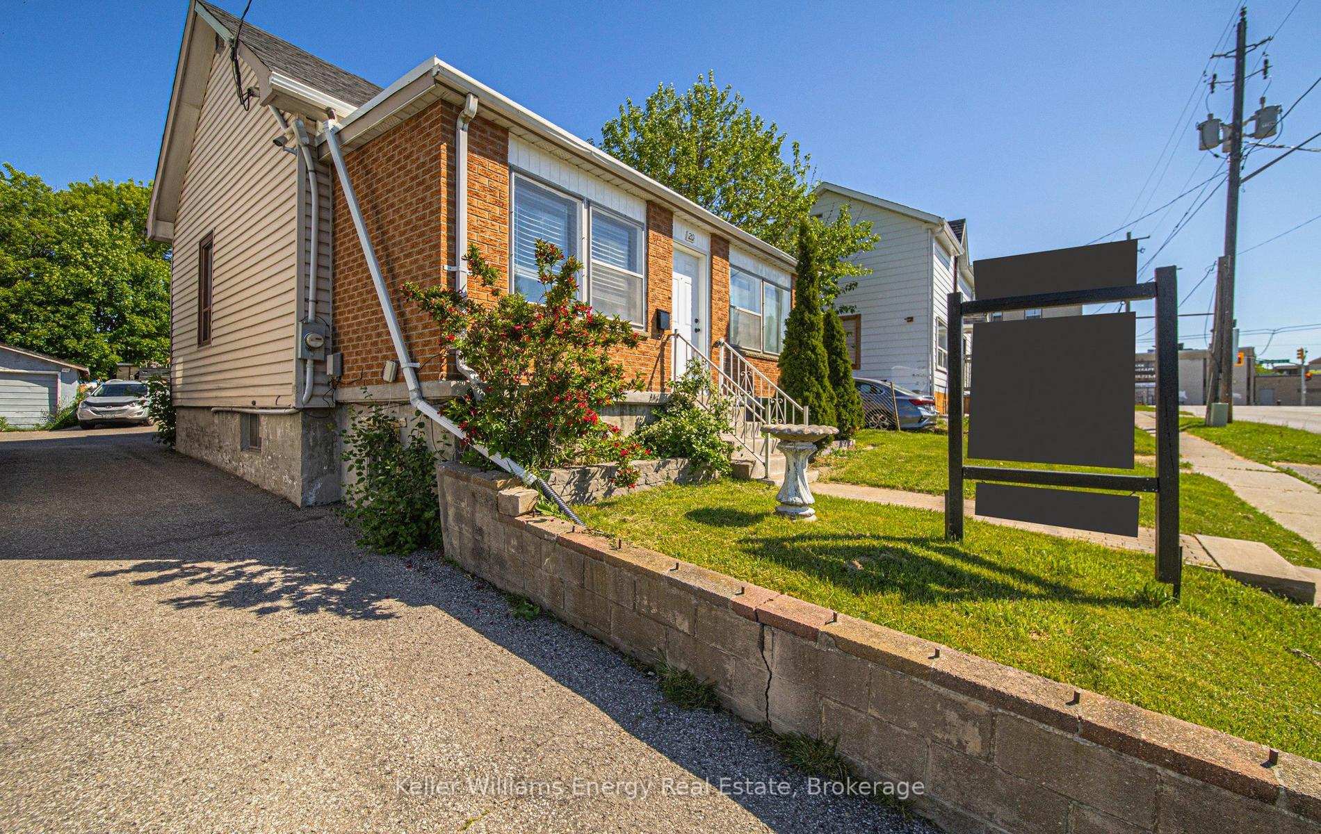 Photo 2 of 20 Mill Street, Oshawa, Central — HOMEH