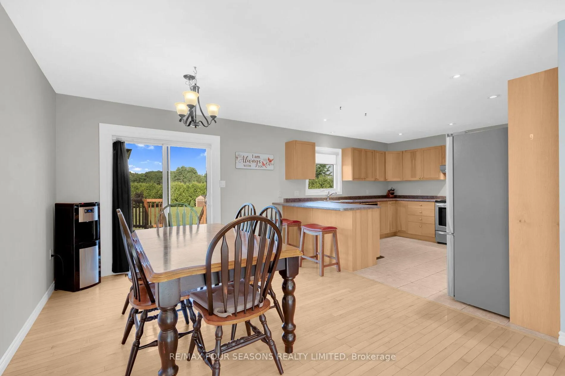 Photo 10 of 3354 3/4 Sunnidale Side Road, Clearview, Rural Clearview — HOMEH