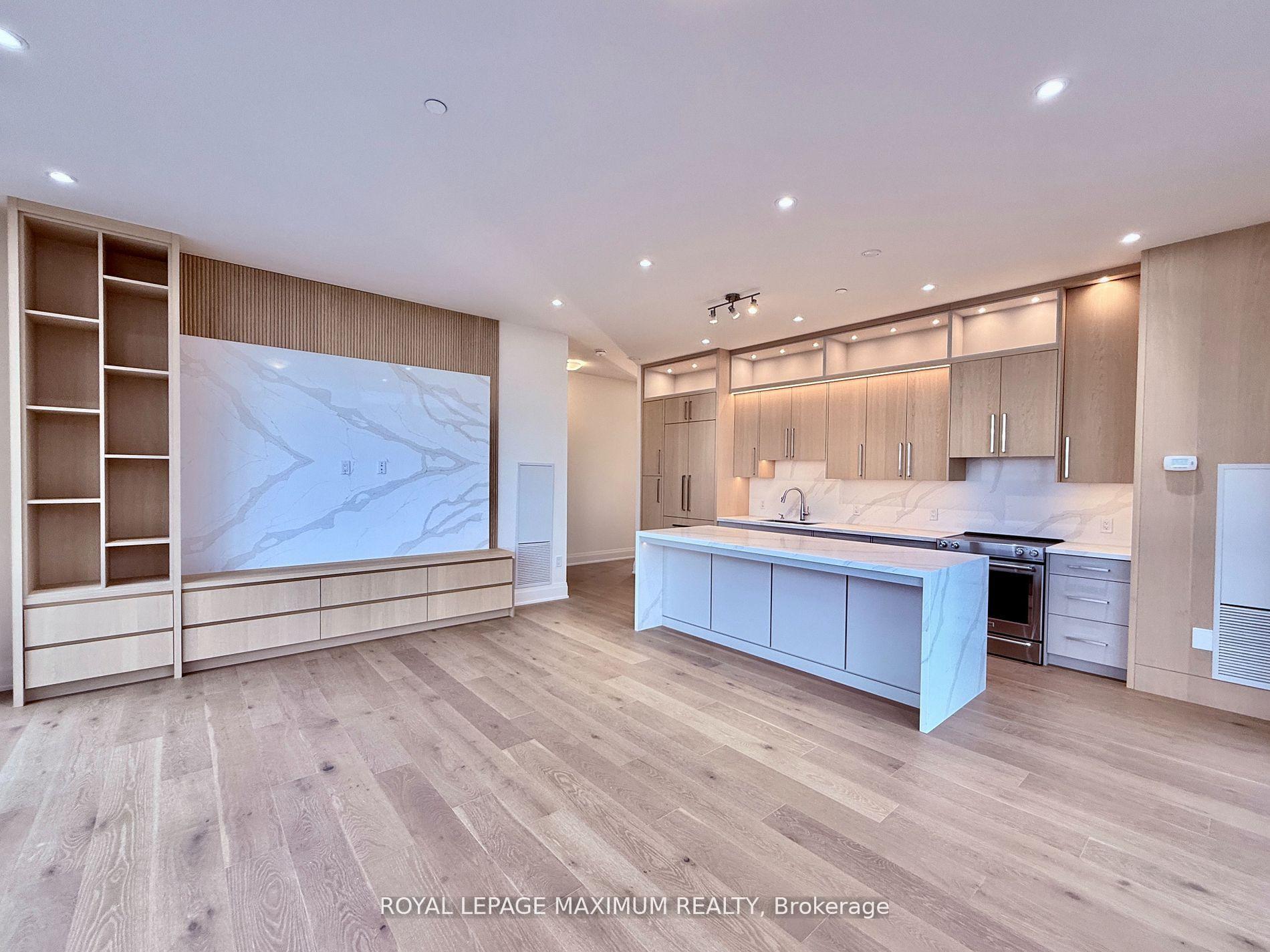 Photo 4 of Unit PH 212, 9000 Jane Street, Vaughan, Vellore Village — HOMEH