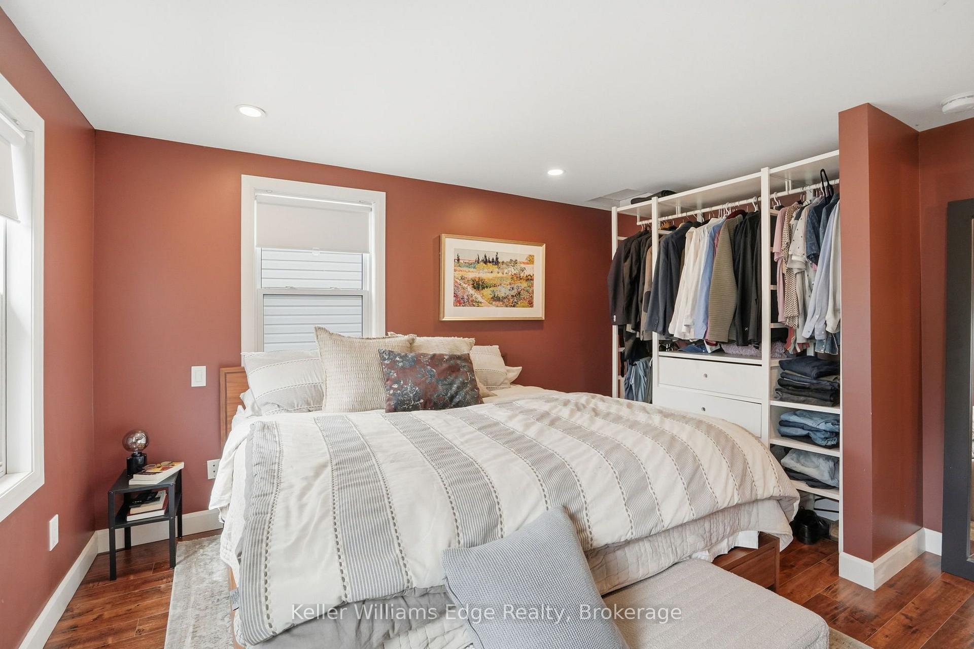 Photo 11 of 47 New Street, Hamilton, Strathcona — HOMEH