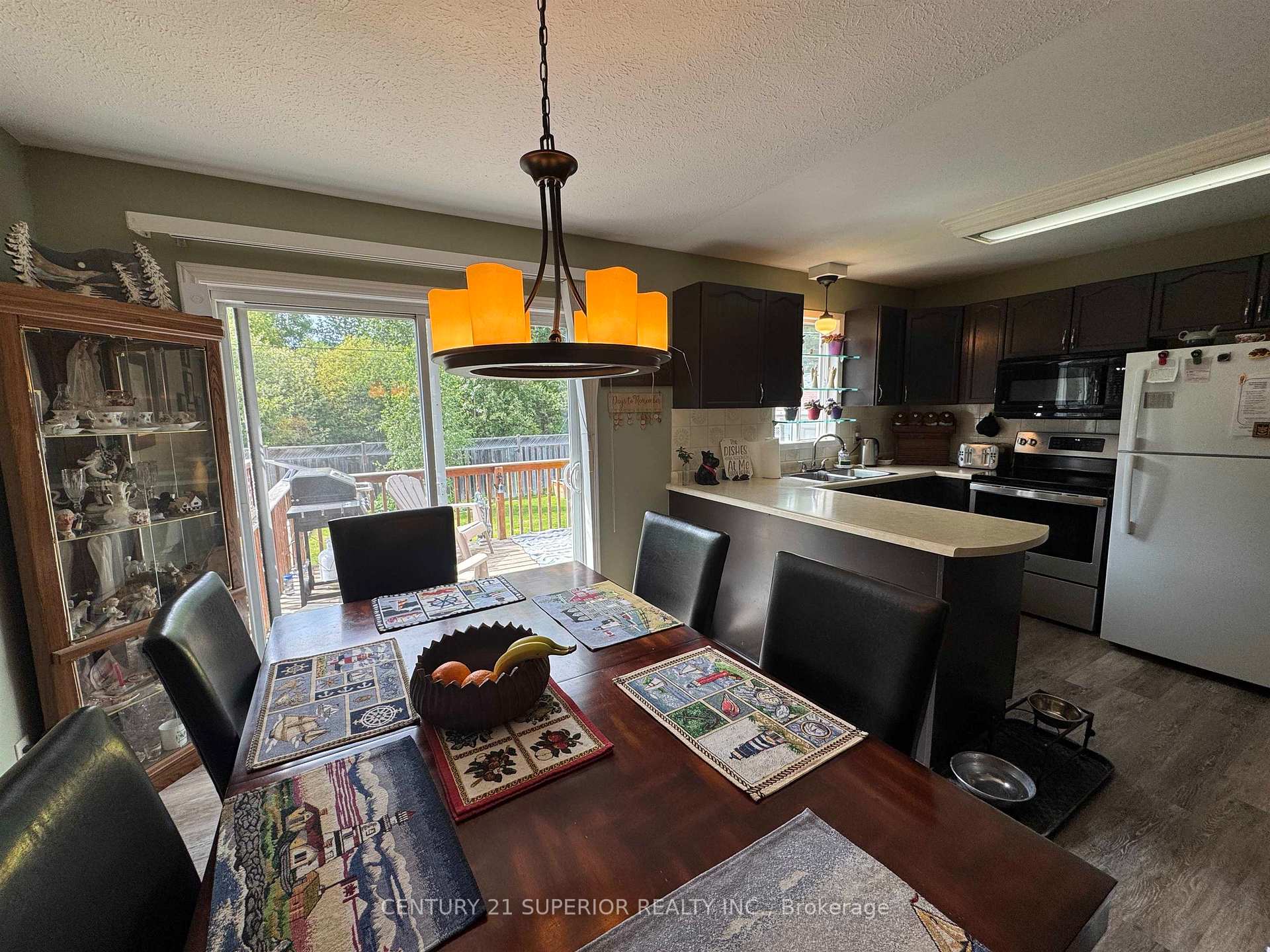 Photo 6 of 13 Moose Drive, Manitouwadge — HOMEH