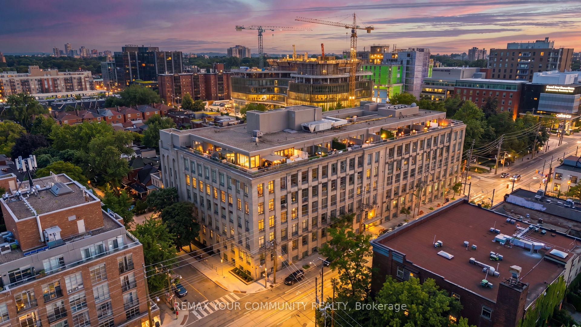 Photo 1 of Unit 301, 993 Queen Street W, Toronto, Trinity-Bellwoods — HOMEH
