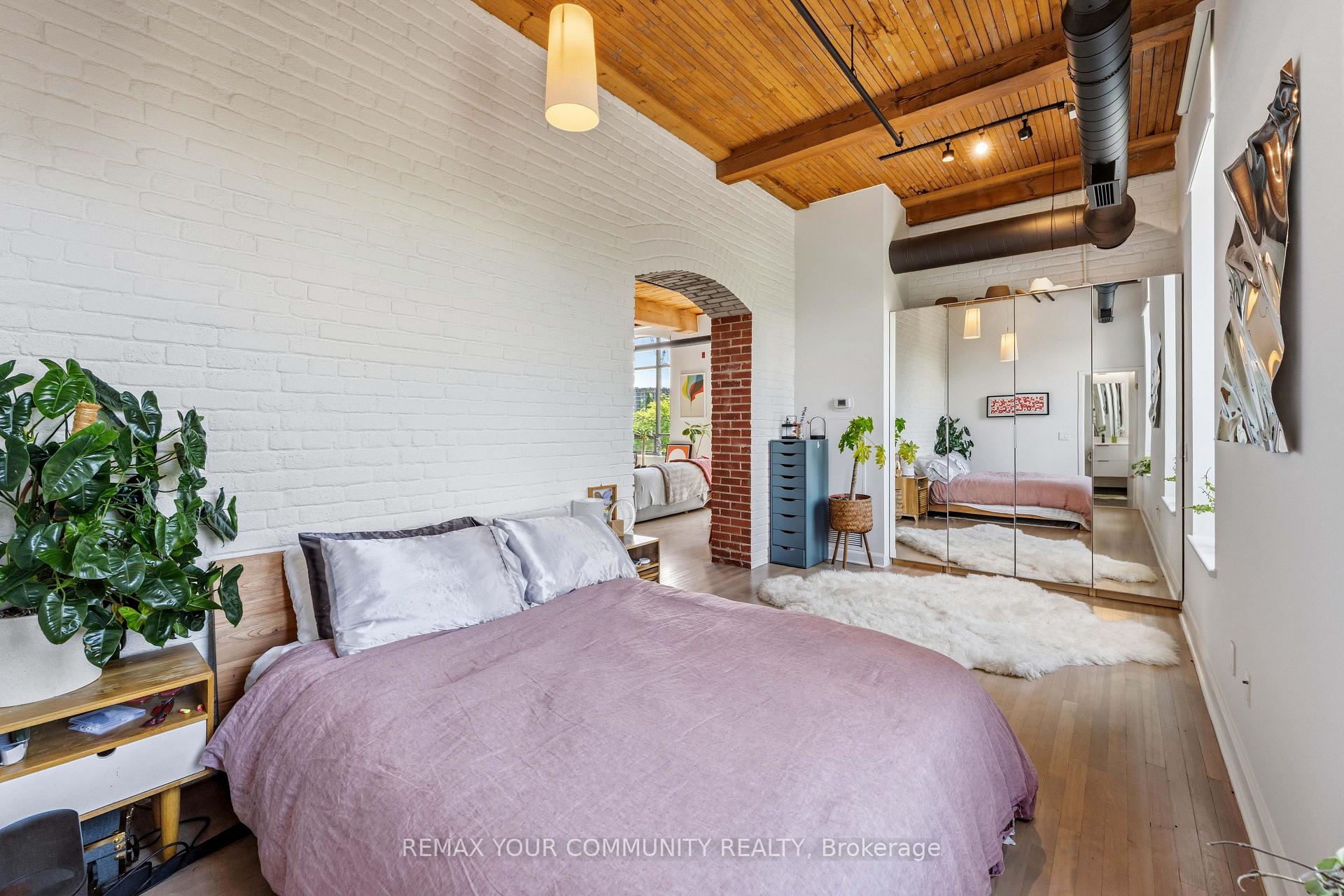 Photo 31 of Unit 301, 993 Queen Street W, Toronto, Trinity-Bellwoods — HOMEH