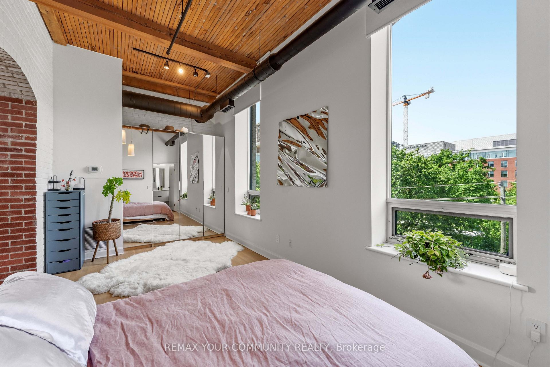 Photo 32 of Unit 301, 993 Queen Street W, Toronto, Trinity-Bellwoods — HOMEH