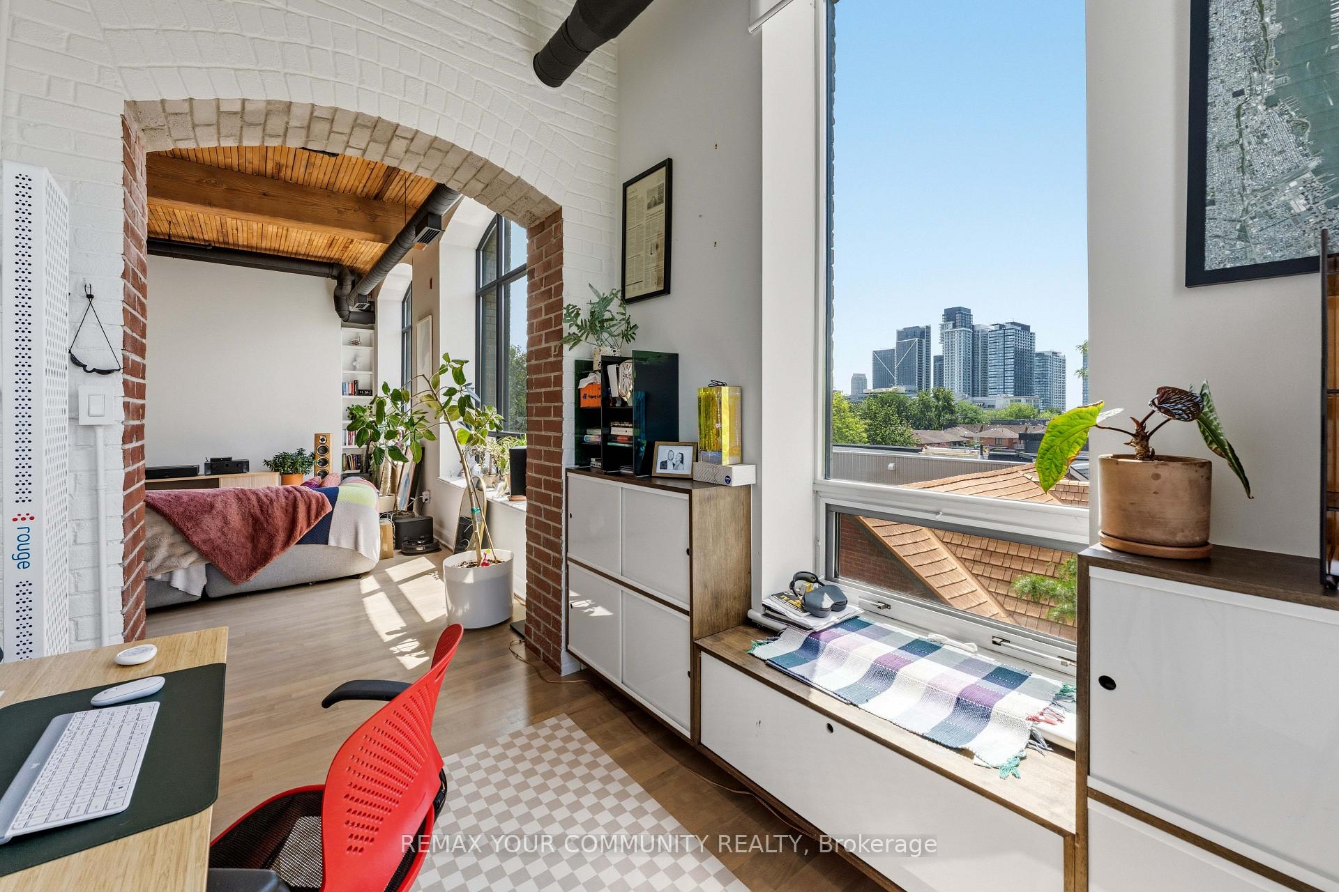 Photo 37 of Unit 301, 993 Queen Street W, Toronto, Trinity-Bellwoods — HOMEH