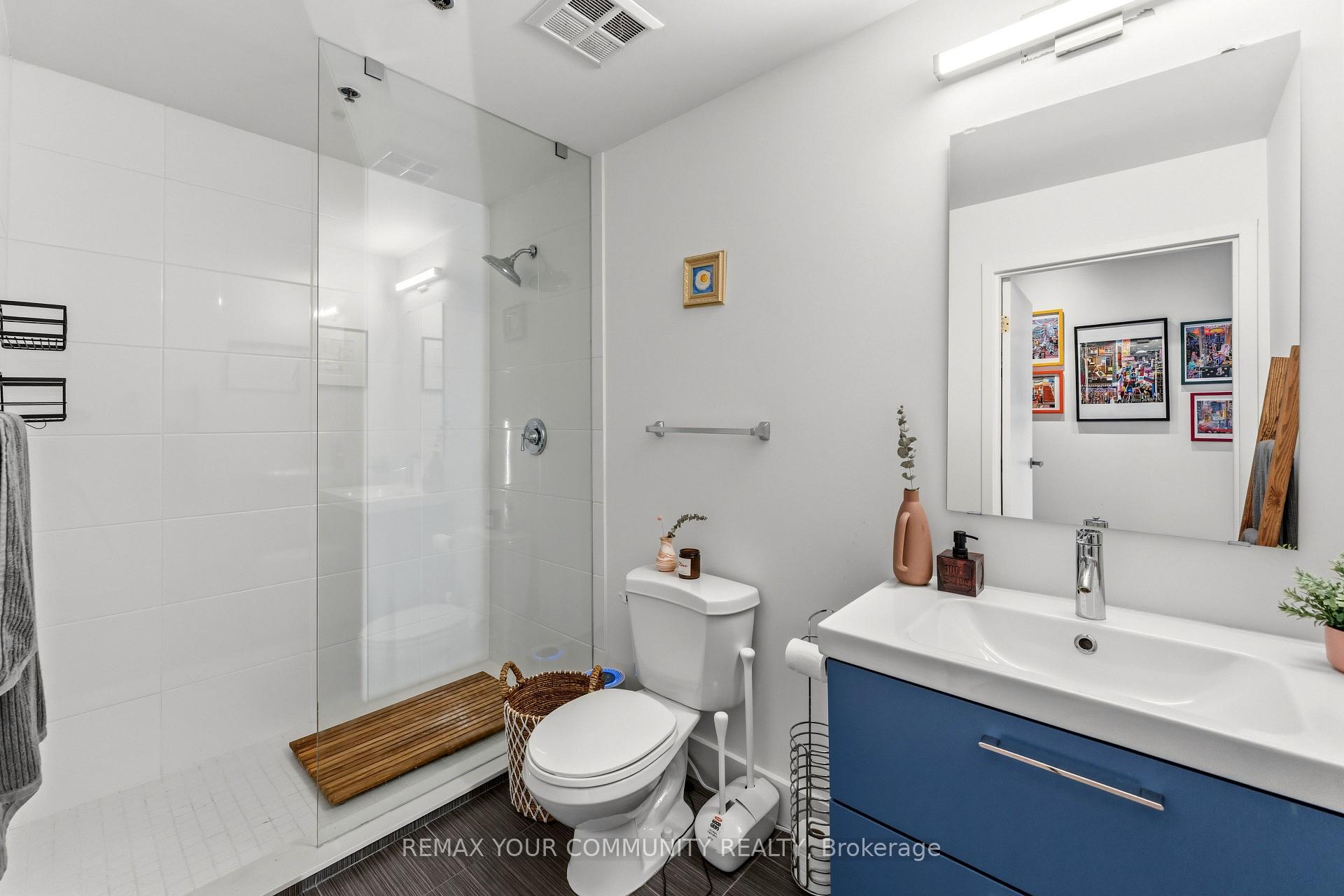 Photo 40 of Unit 301, 993 Queen Street W, Toronto, Trinity-Bellwoods — HOMEH