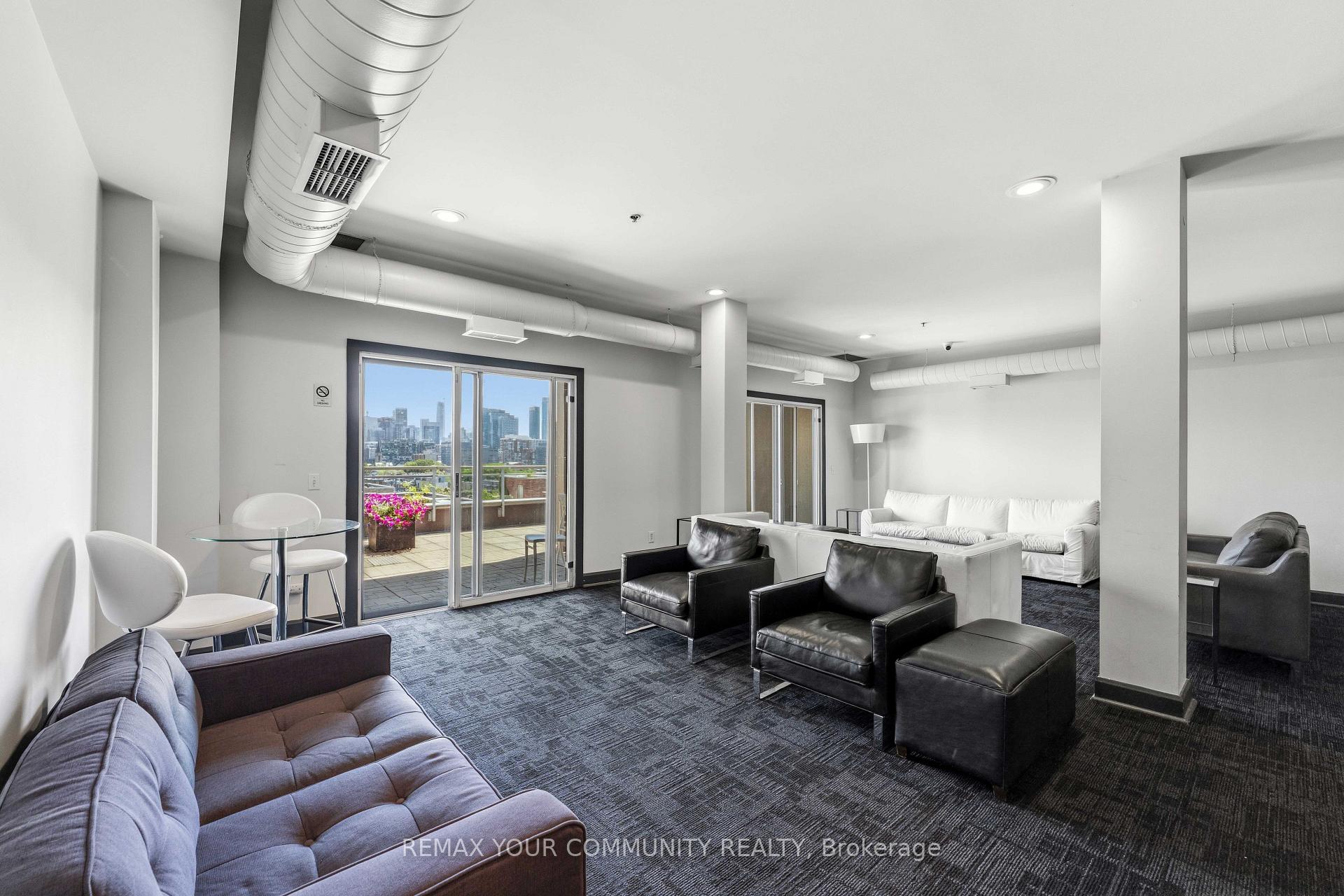 Photo 43 of Unit 301, 993 Queen Street W, Toronto, Trinity-Bellwoods — HOMEH