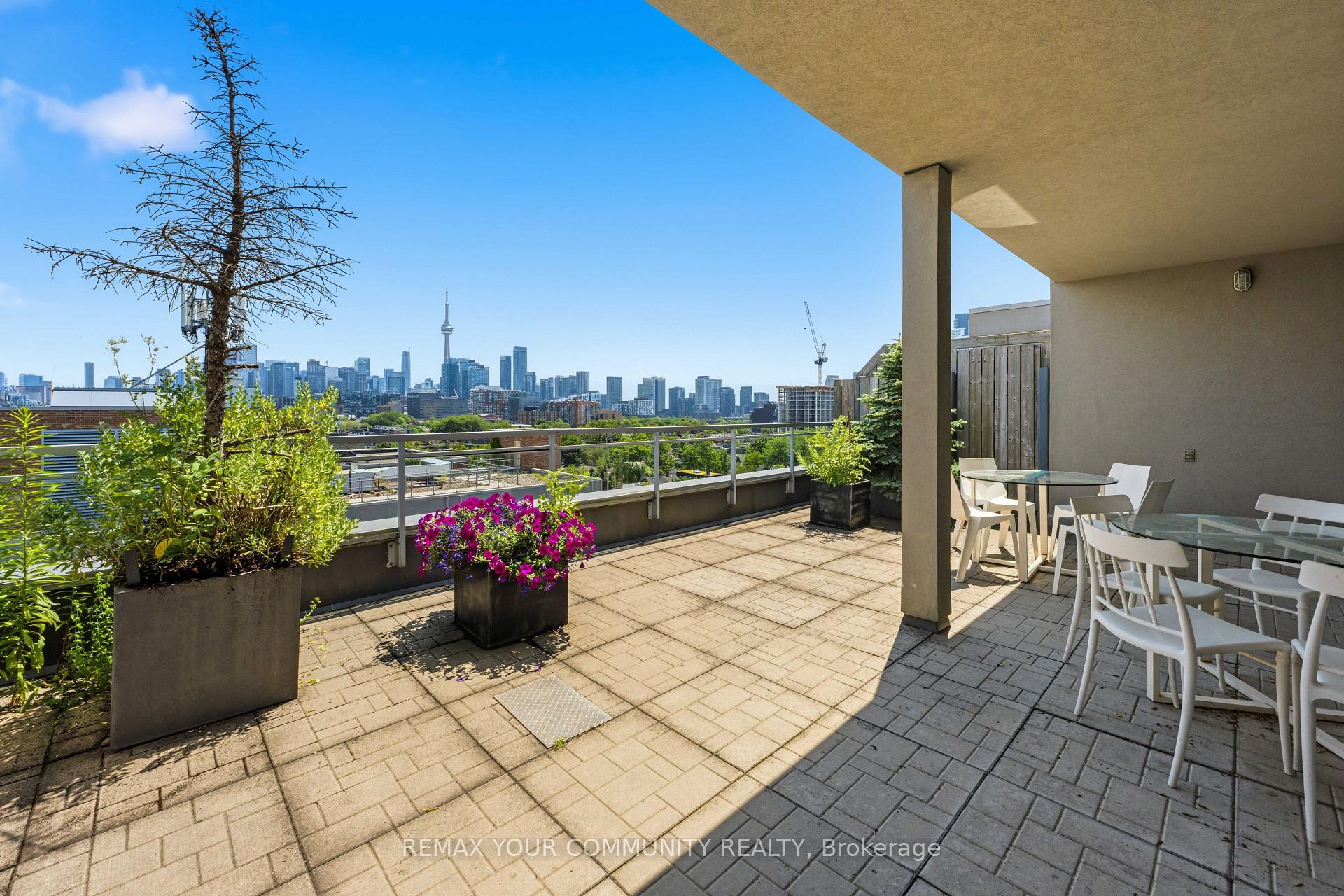 Photo 44 of Unit 301, 993 Queen Street W, Toronto, Trinity-Bellwoods — HOMEH
