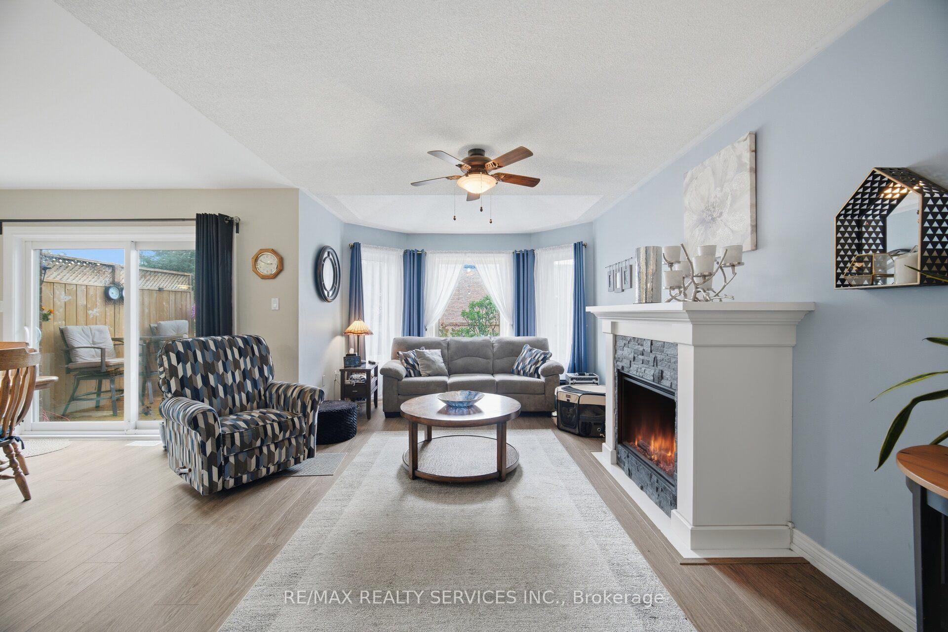 Photo 6 of 30 Henderson Crescent, New Tecumseth, Alliston — HOMEH