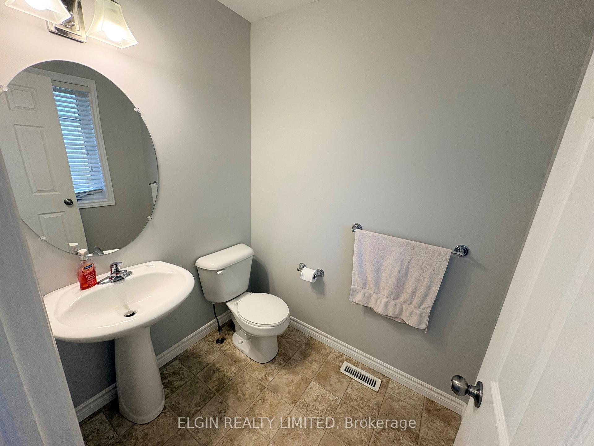 Photo 7 of 44 Peach Tree Boulevard, St. Thomas — HOMEH