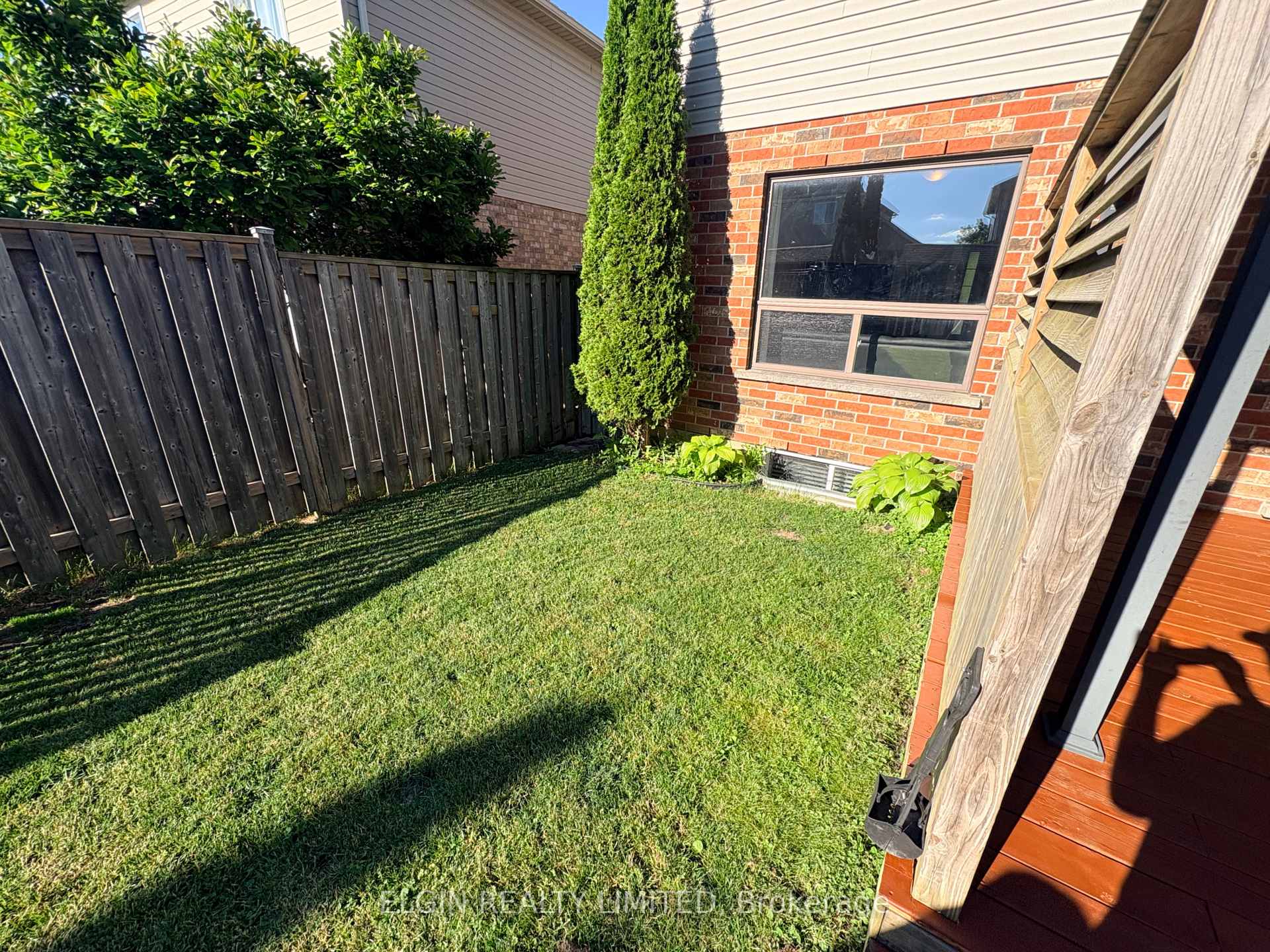 Photo 21 of 44 Peach Tree Boulevard, St. Thomas — HOMEH