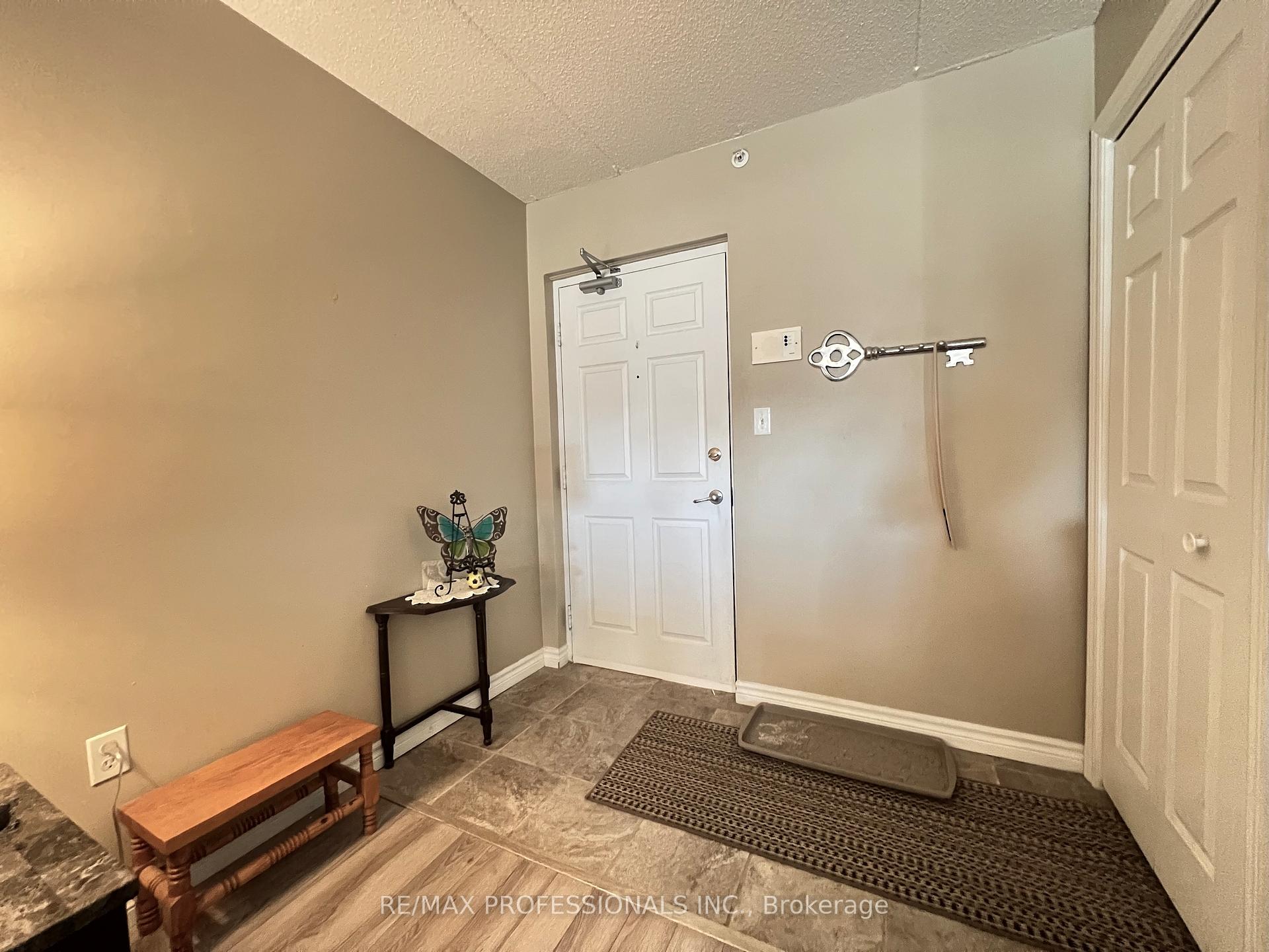 Photo 6 of Unit 107, 1390 Main Street E, Milton, Dempsey — HOMEH