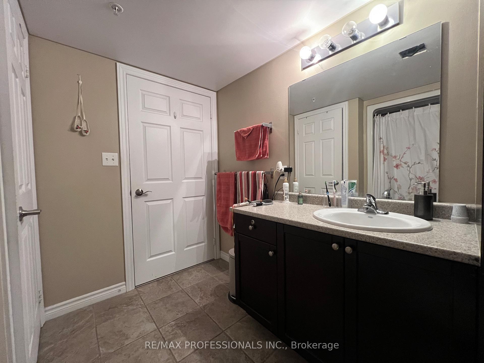 Photo 19 of Unit 107, 1390 Main Street E, Milton, Dempsey — HOMEH