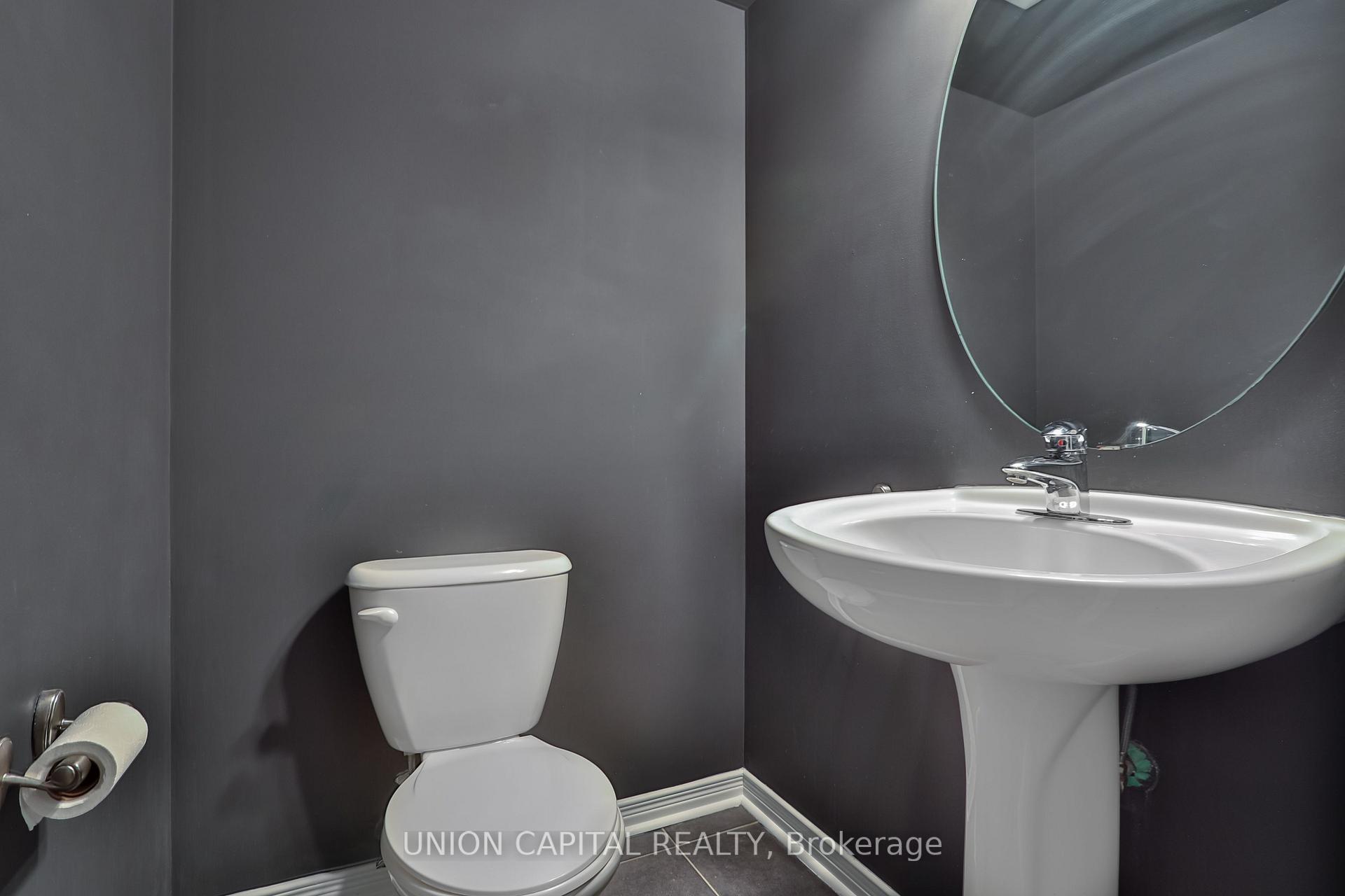 Photo 7 of Unit 6, 24 Florence Wyle Lane, Toronto, South Riverdale — HOMEH