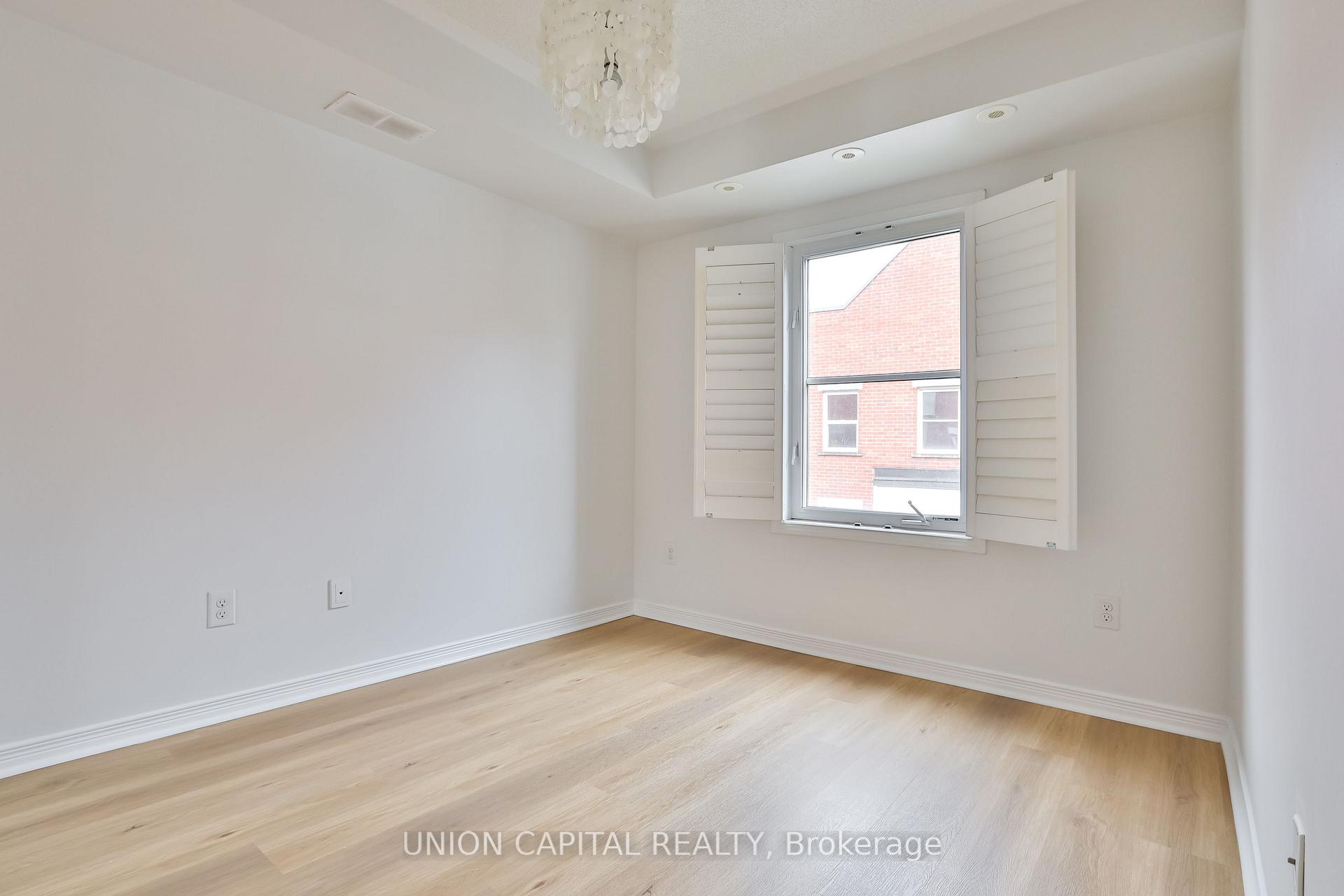 Photo 8 of Unit 6, 24 Florence Wyle Lane, Toronto, South Riverdale — HOMEH
