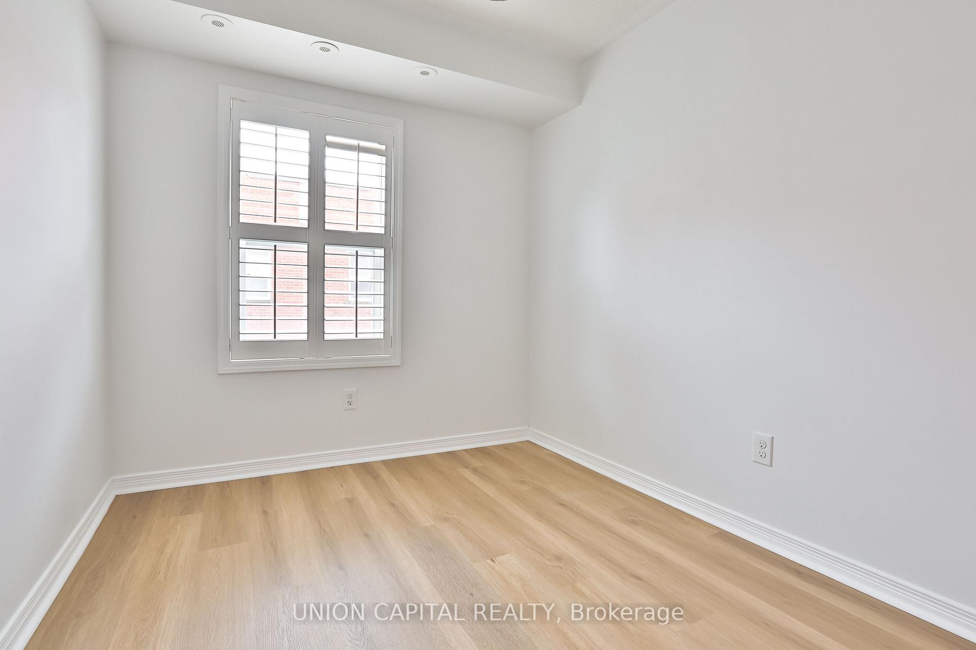 Photo 9 of Unit 6, 24 Florence Wyle Lane, Toronto, South Riverdale — HOMEH
