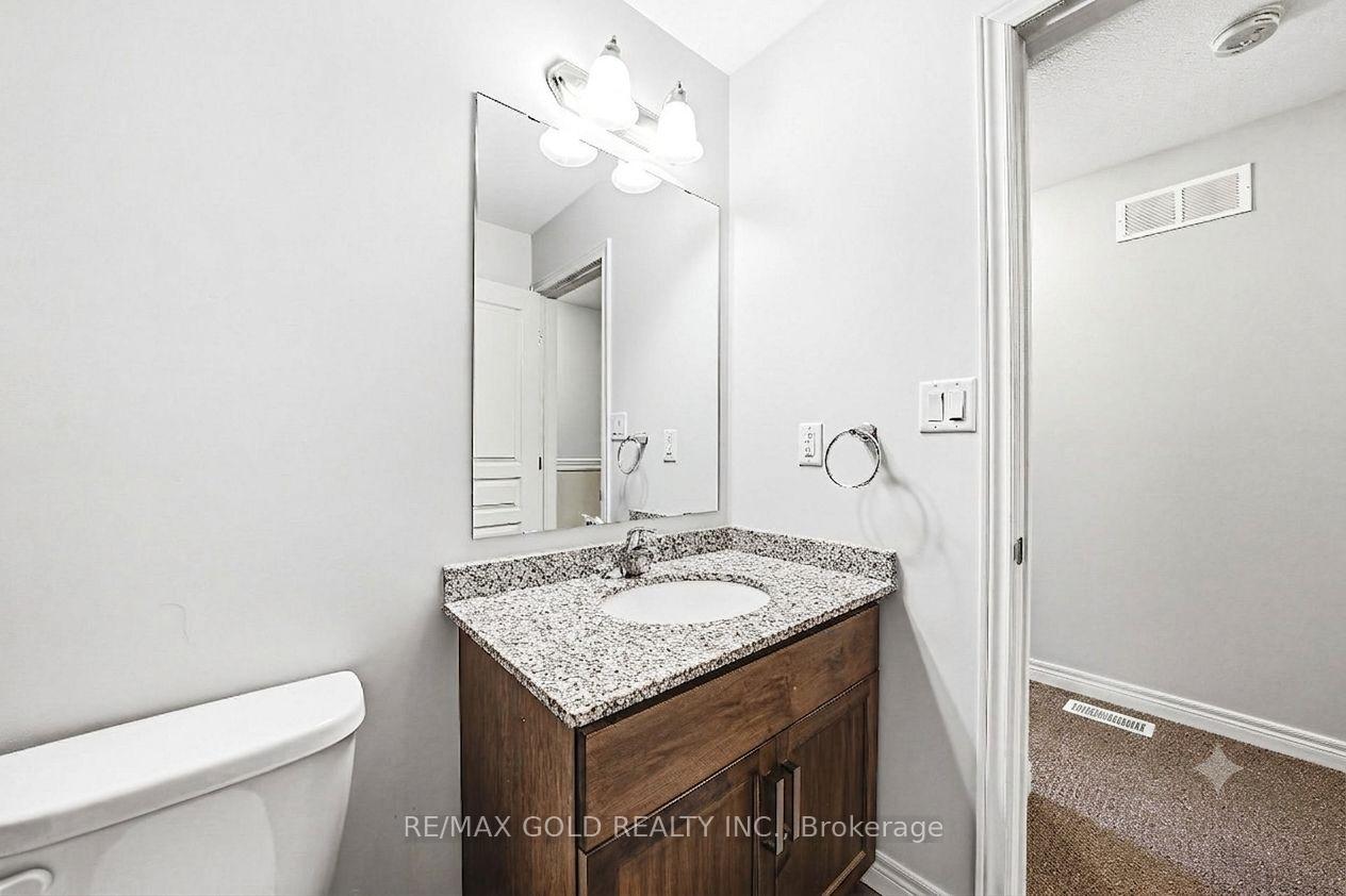 Photo 15 of 4 Bird Lane, Hamilton, Meadowlands — HOMEH