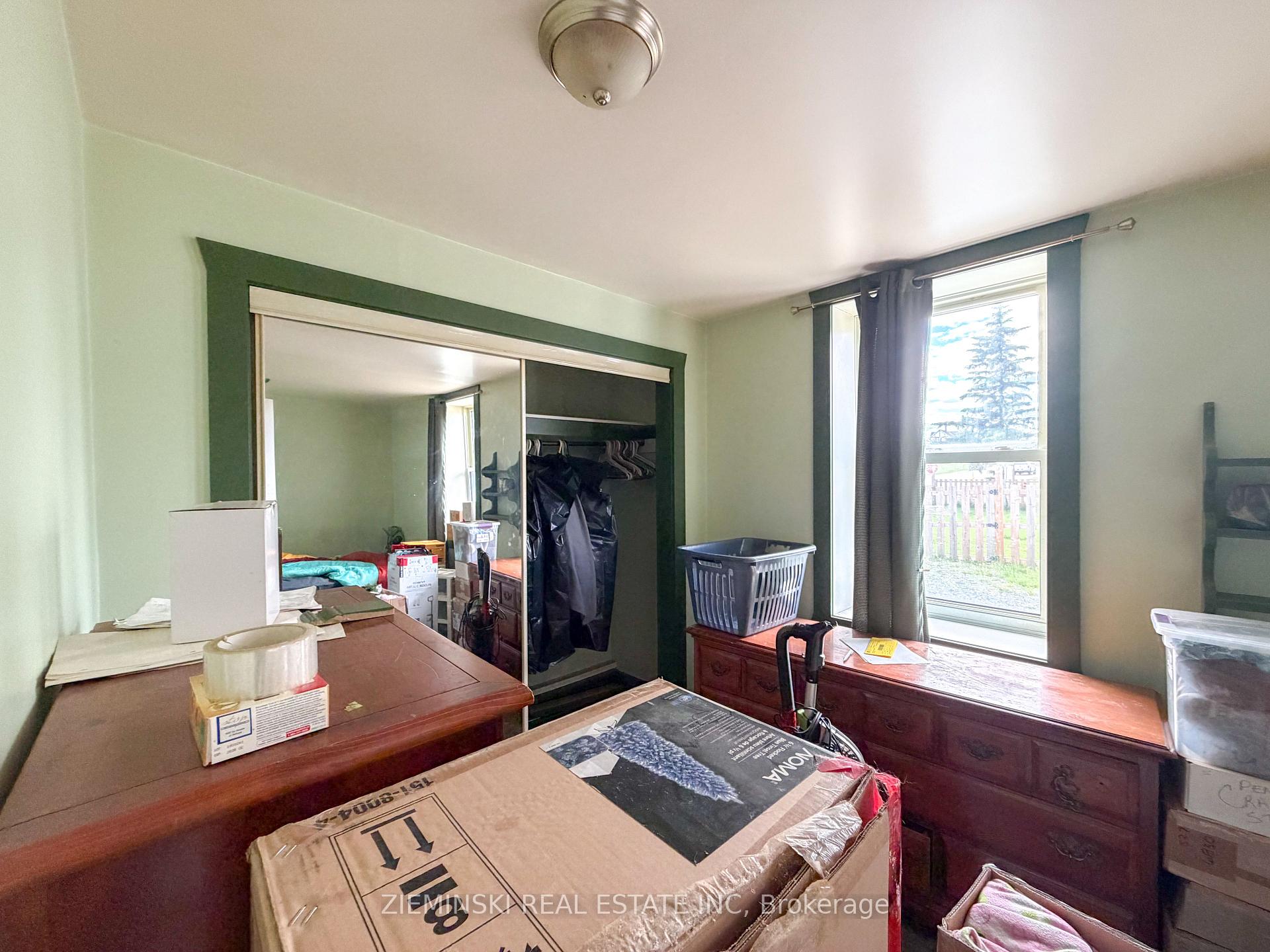 Photo 8 of 239 Sixth Street, Cochrane — HOMEH