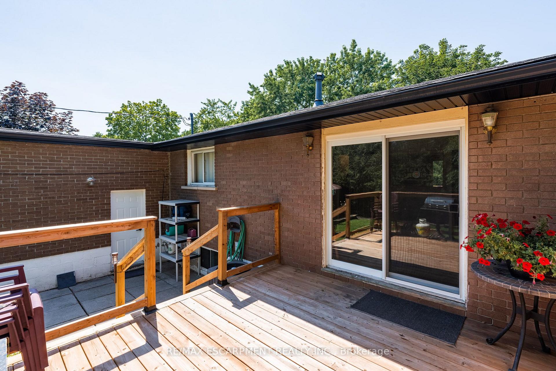 Photo 23 of 1315 Rosemary Crescent, Burlington, Mountainside — HOMEH