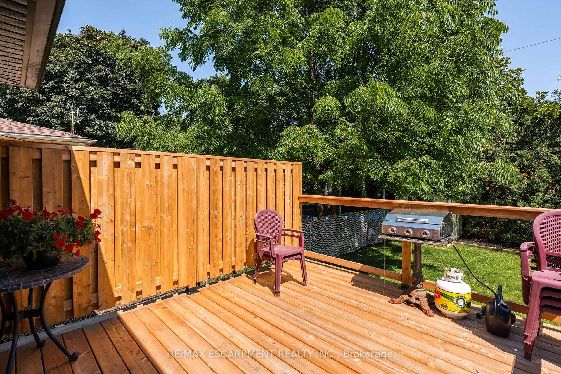 Photo 25 of 1315 Rosemary Crescent, Burlington, Mountainside — HOMEH