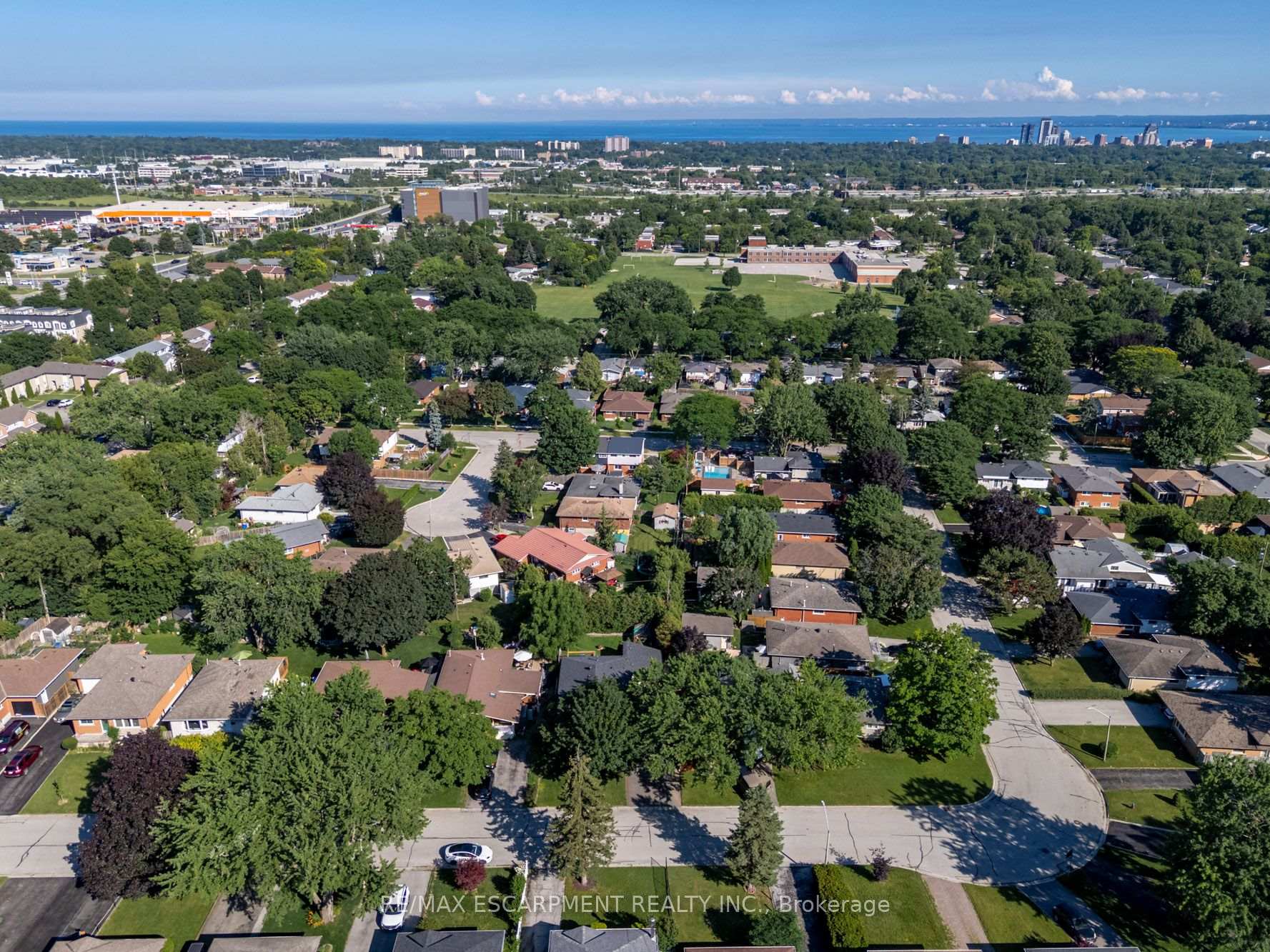 Photo 37 of 1315 Rosemary Crescent, Burlington, Mountainside — HOMEH