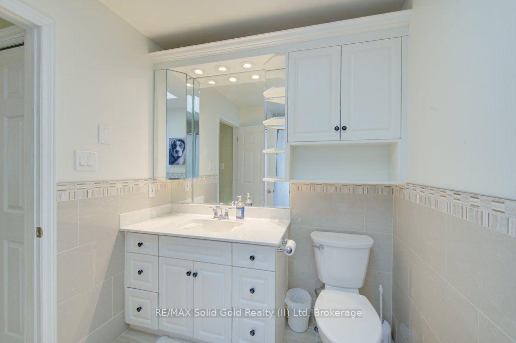 Photo 21 of 330 Lake Louise Boulevard, Waterloo, Conservation Meadows — HOMEH