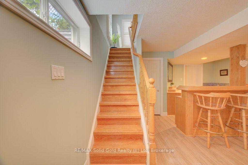 Photo 25 of 330 Lake Louise Boulevard, Waterloo, Conservation Meadows — HOMEH