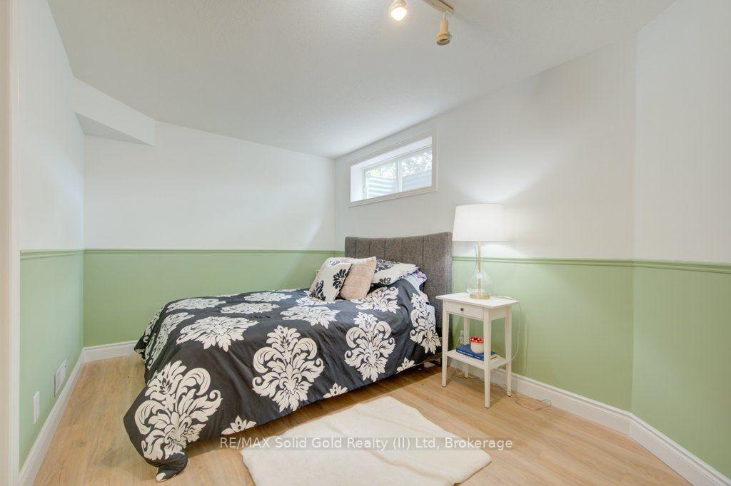 Photo 32 of 330 Lake Louise Boulevard, Waterloo, Conservation Meadows — HOMEH