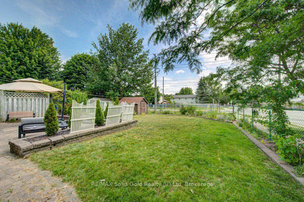 Photo 41 of 330 Lake Louise Boulevard, Waterloo, Conservation Meadows — HOMEH