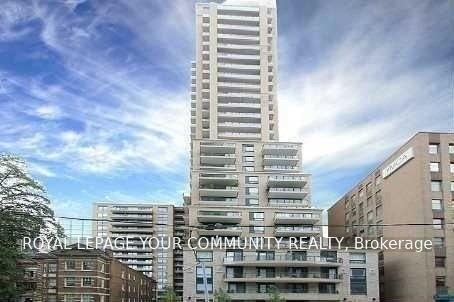 Front of Unit 819, 35 Hayden Street