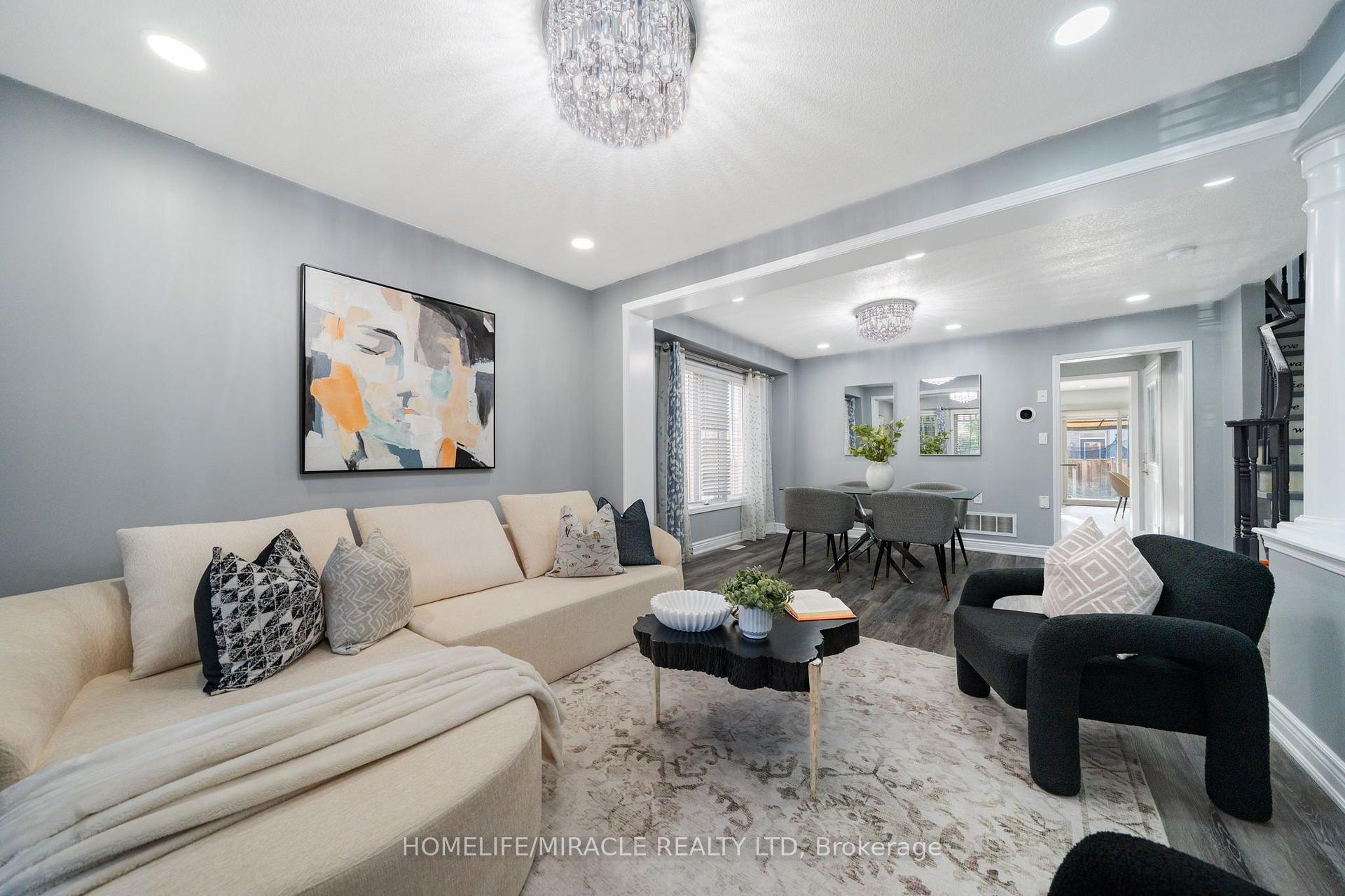 Photo 10 of 151 Baldwin Drive, Cambridge, Silver Heights — HOMEH