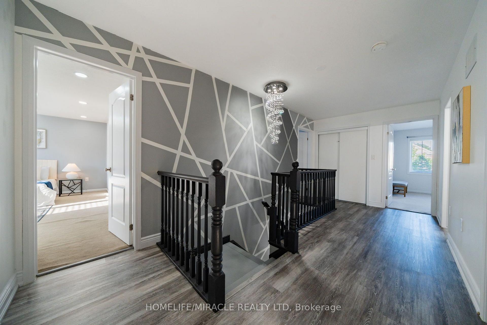 Photo 25 of 151 Baldwin Drive, Cambridge, Silver Heights — HOMEH