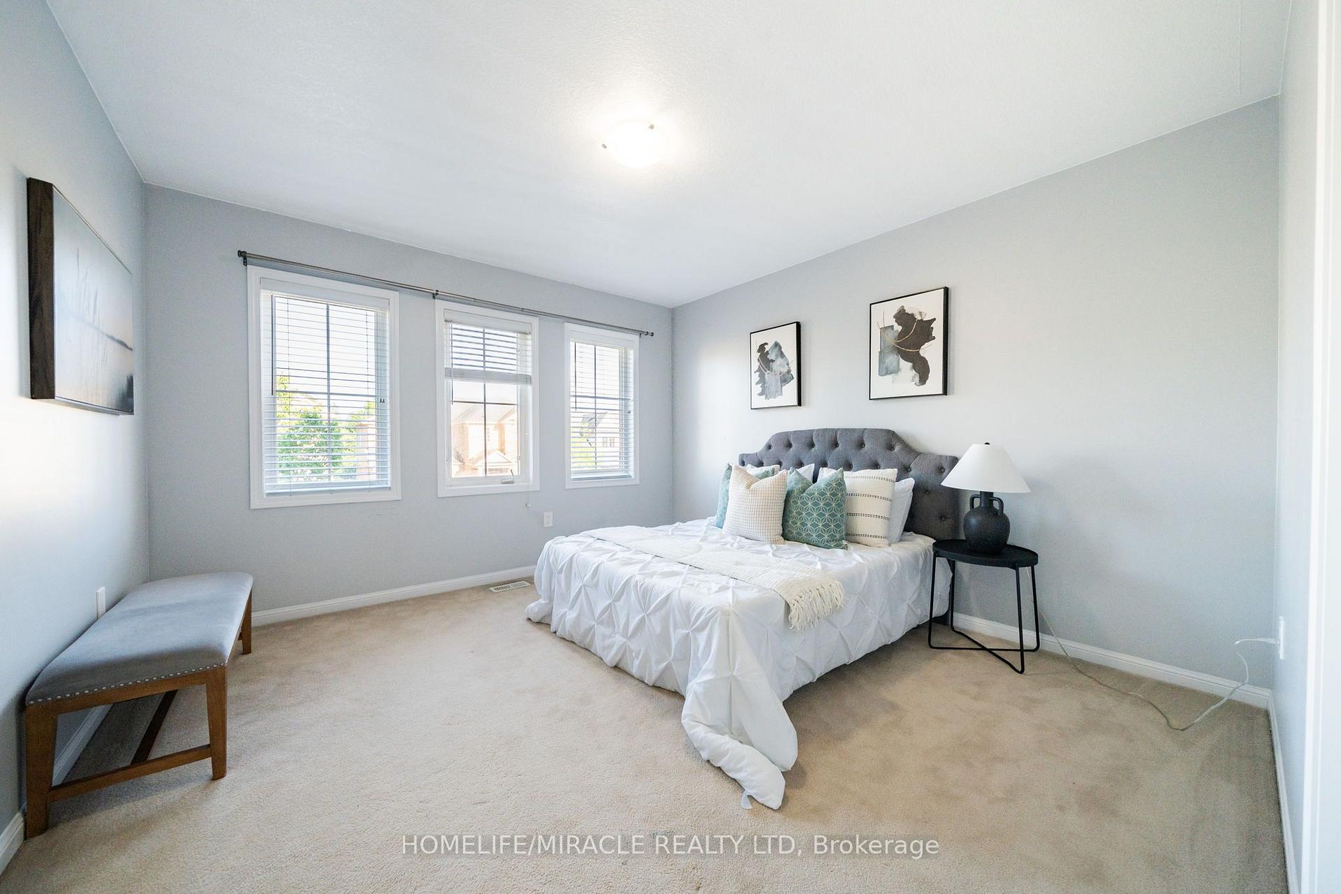 Photo 29 of 151 Baldwin Drive, Cambridge, Silver Heights — HOMEH