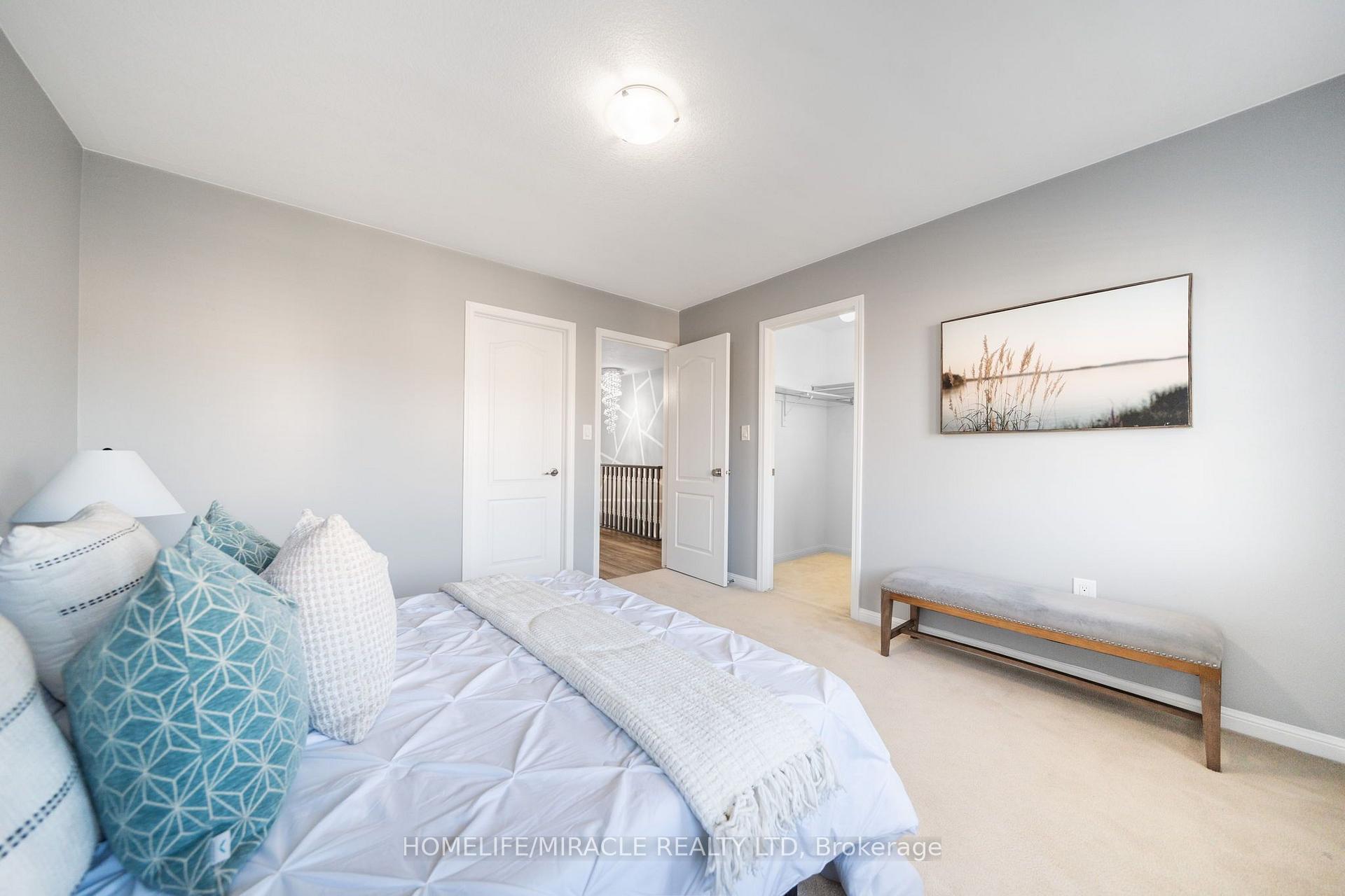 Photo 31 of 151 Baldwin Drive, Cambridge, Silver Heights — HOMEH