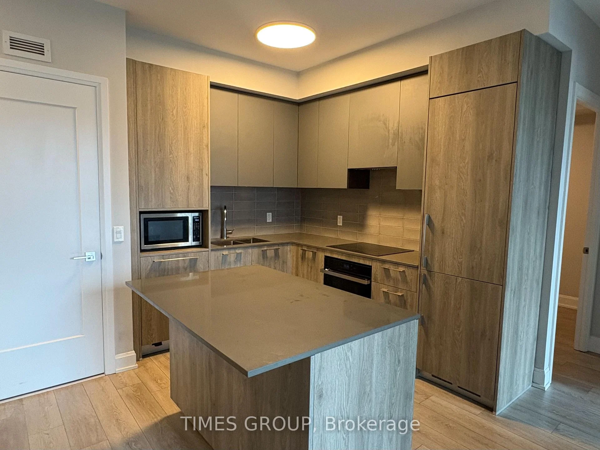 Photo 1 of Unit 329, 38 Water Walk Drive, Markham, Unionville — HOMEH