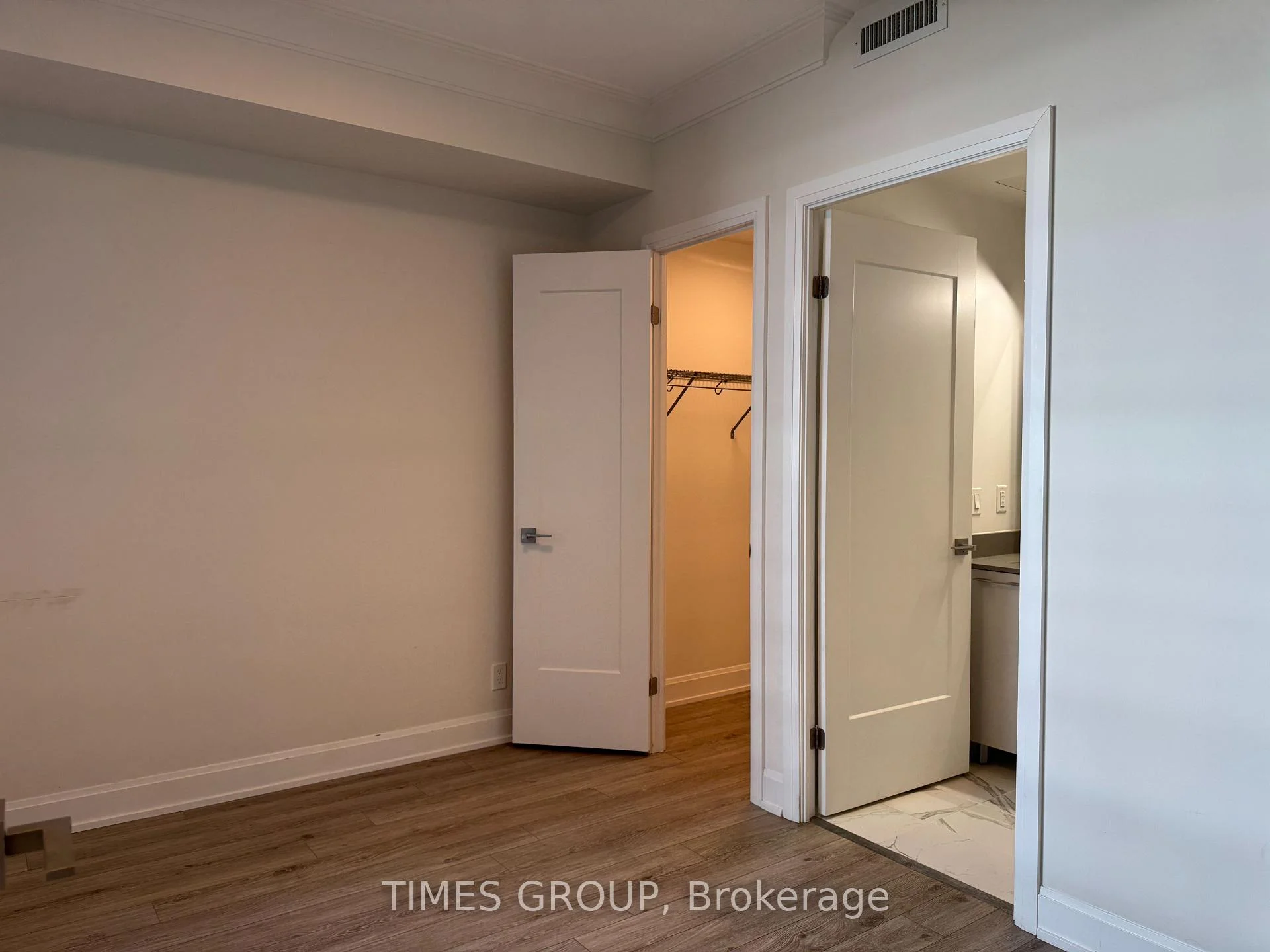 Photo 9 of Unit 329, 38 Water Walk Drive, Markham, Unionville — HOMEH