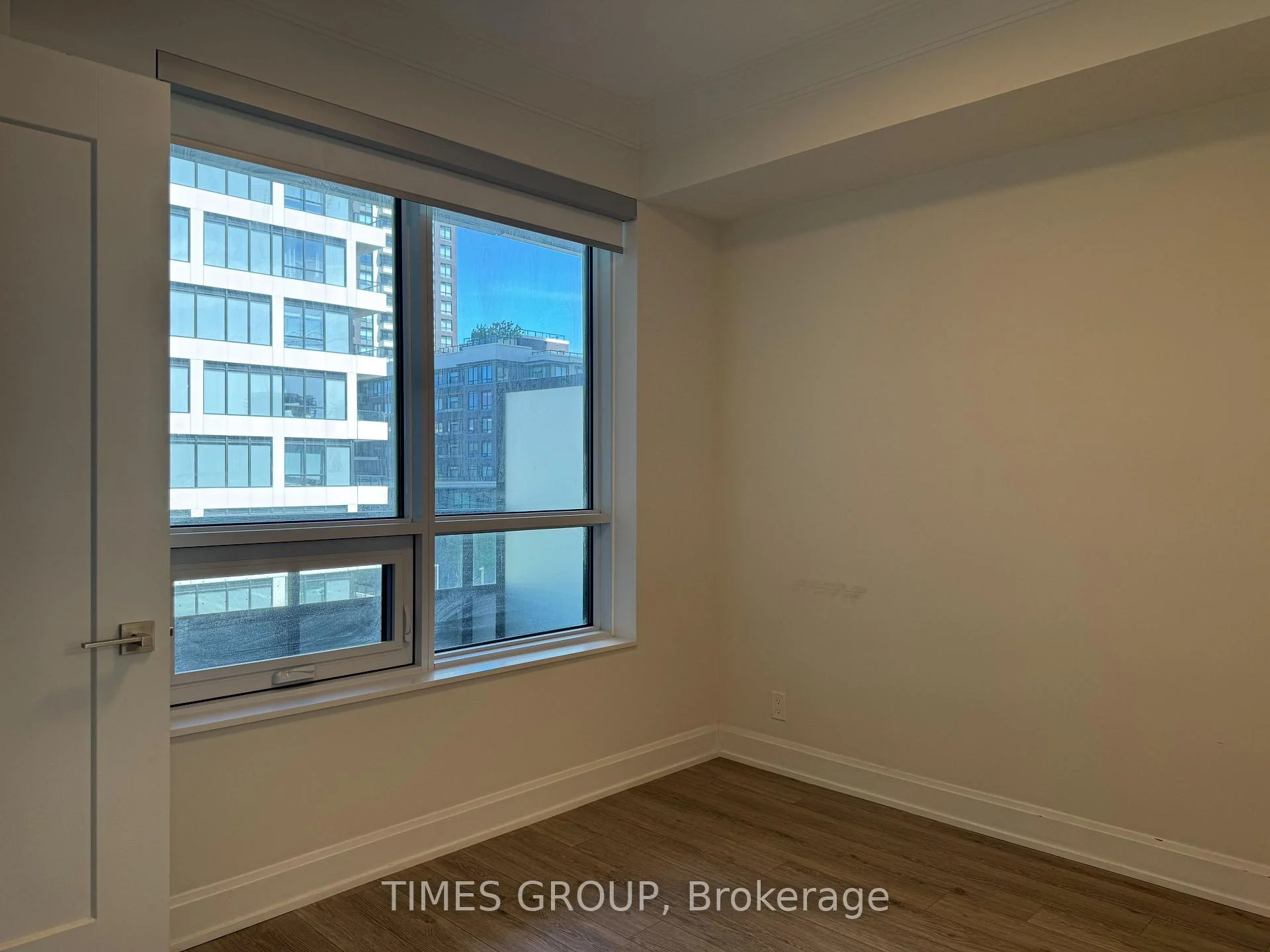 Photo 11 of Unit 329, 38 Water Walk Drive, Markham, Unionville — HOMEH