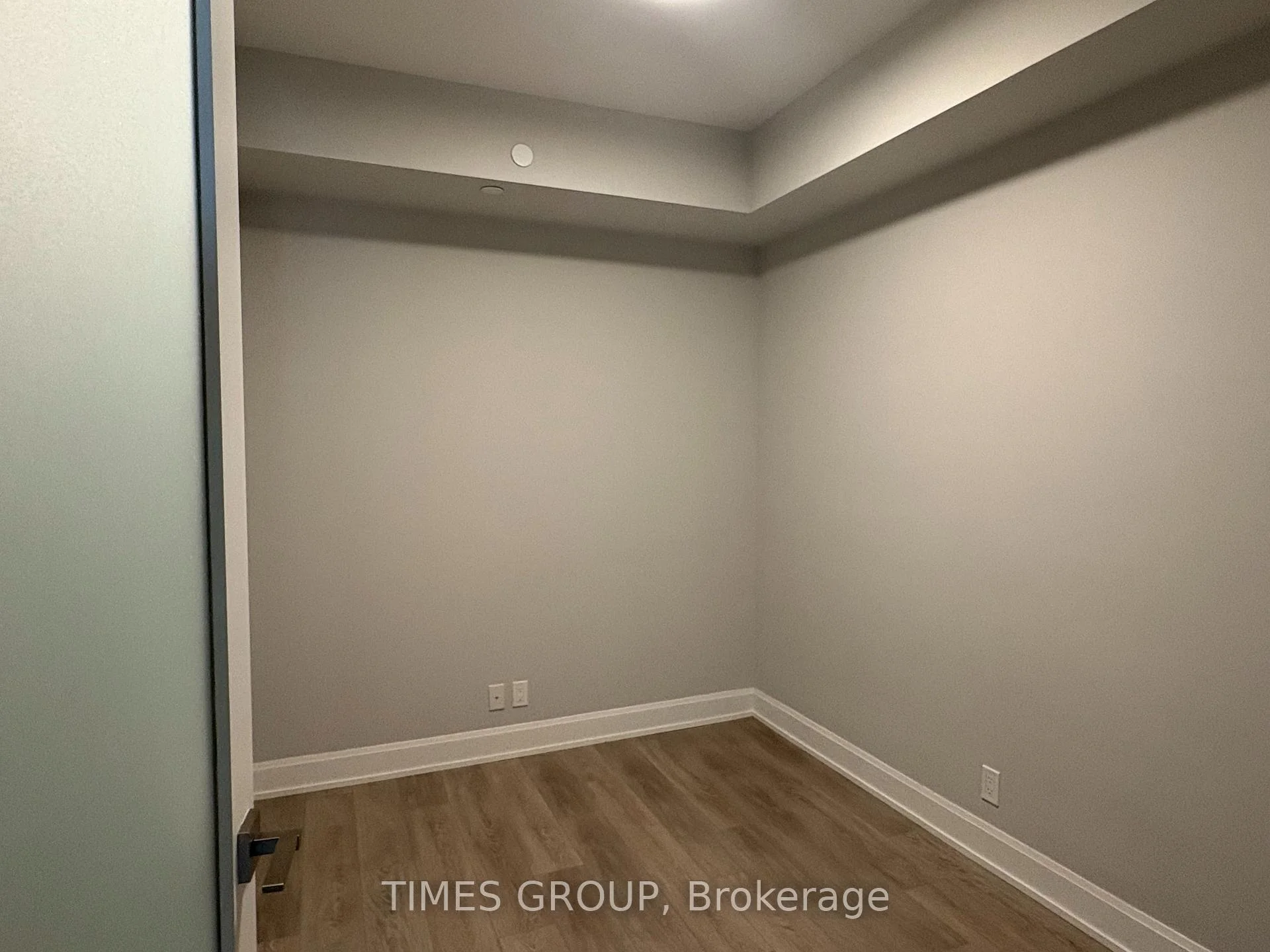 Photo 12 of Unit 329, 38 Water Walk Drive, Markham, Unionville — HOMEH