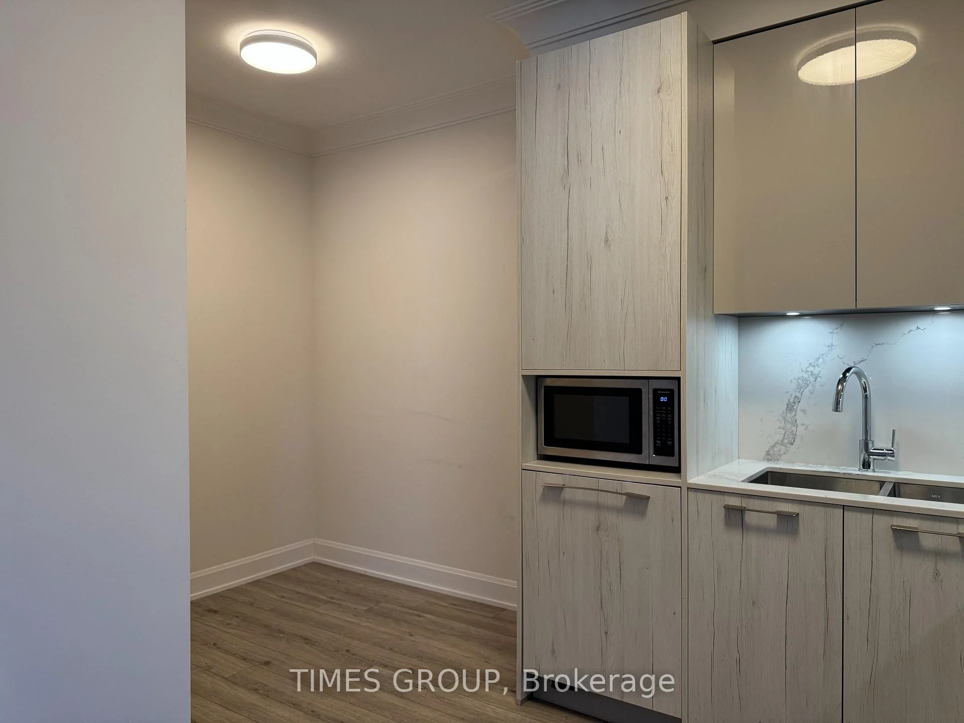 Photo 15 of Unit 329, 38 Water Walk Drive, Markham, Unionville — HOMEH