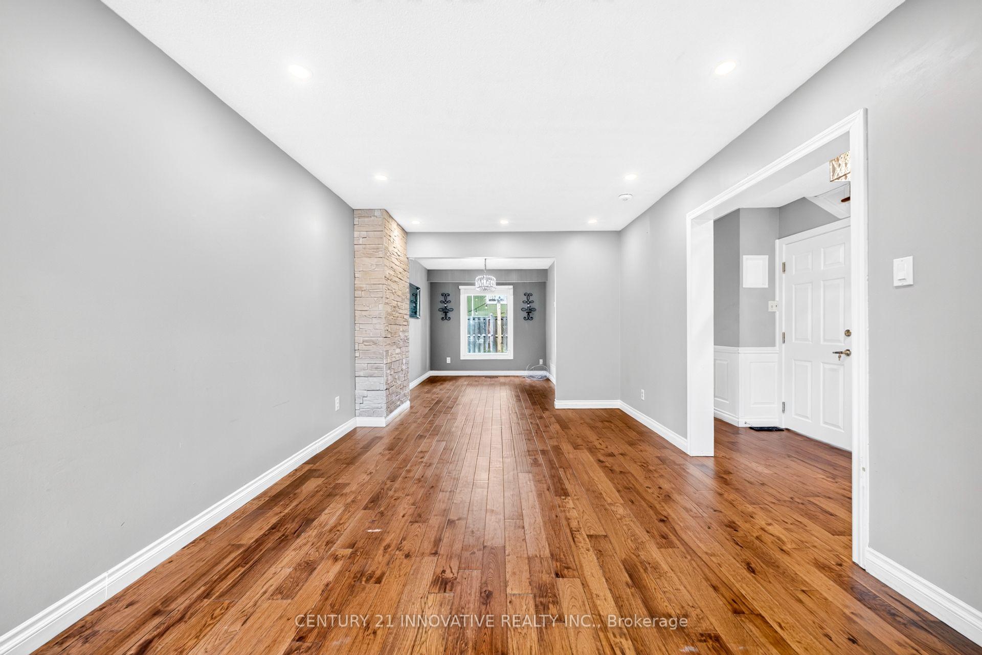 Photo 9 of 154 Fanshawe Drive, Brampton, Heart Lake West — HOMEH