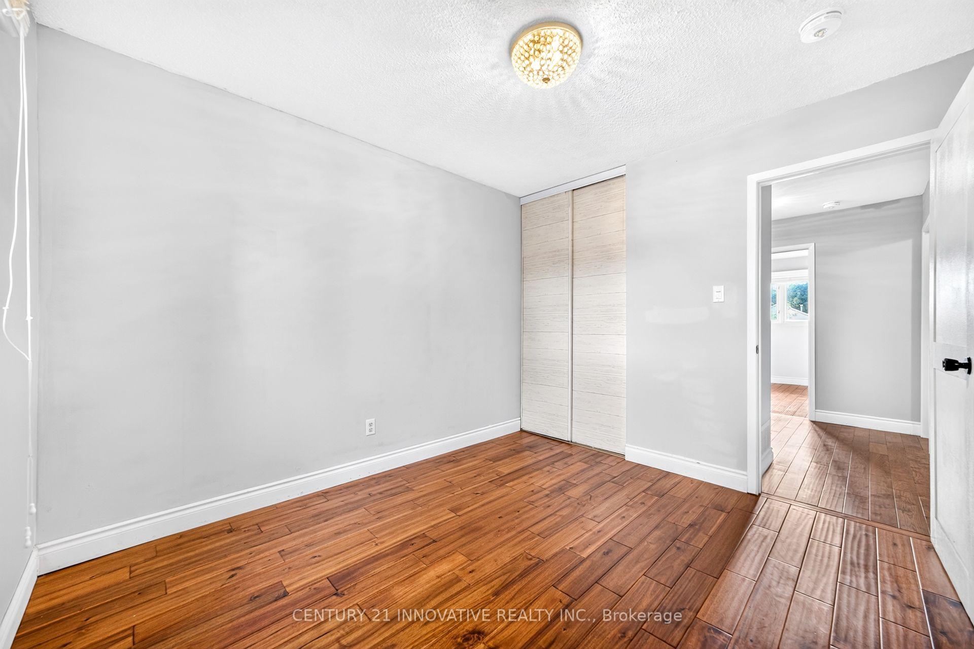 Photo 22 of 154 Fanshawe Drive, Brampton, Heart Lake West — HOMEH