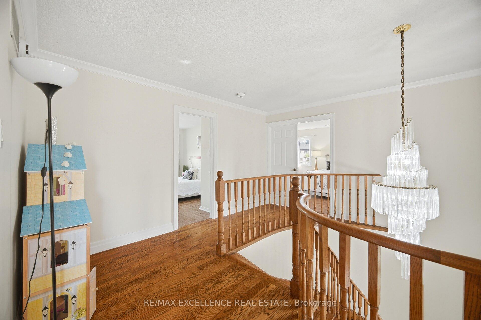 Photo 21 of 28 Ridelle Court, Brampton, Heart Lake West — HOMEH
